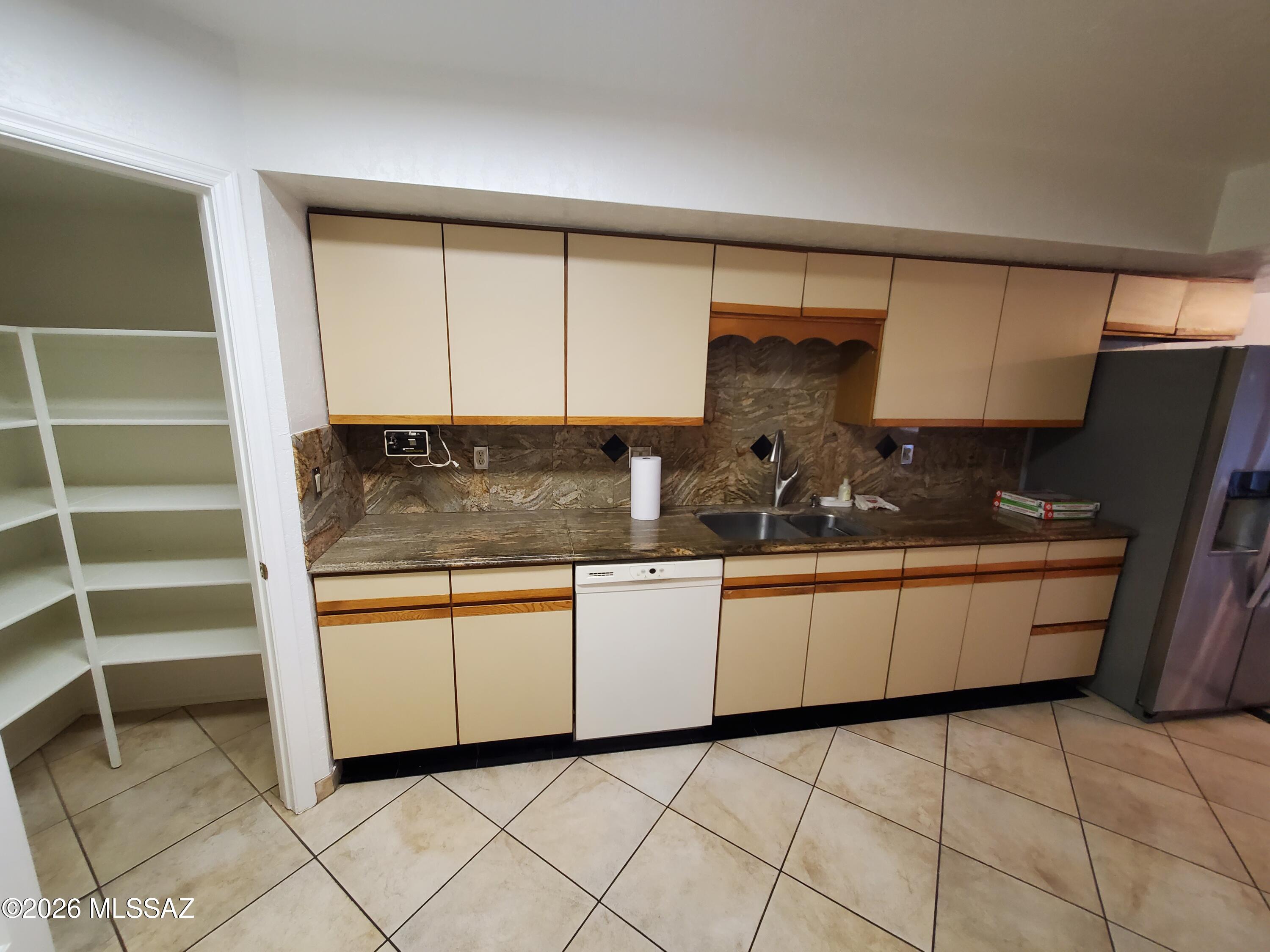 Casas De Ventana (1-130) - Residential