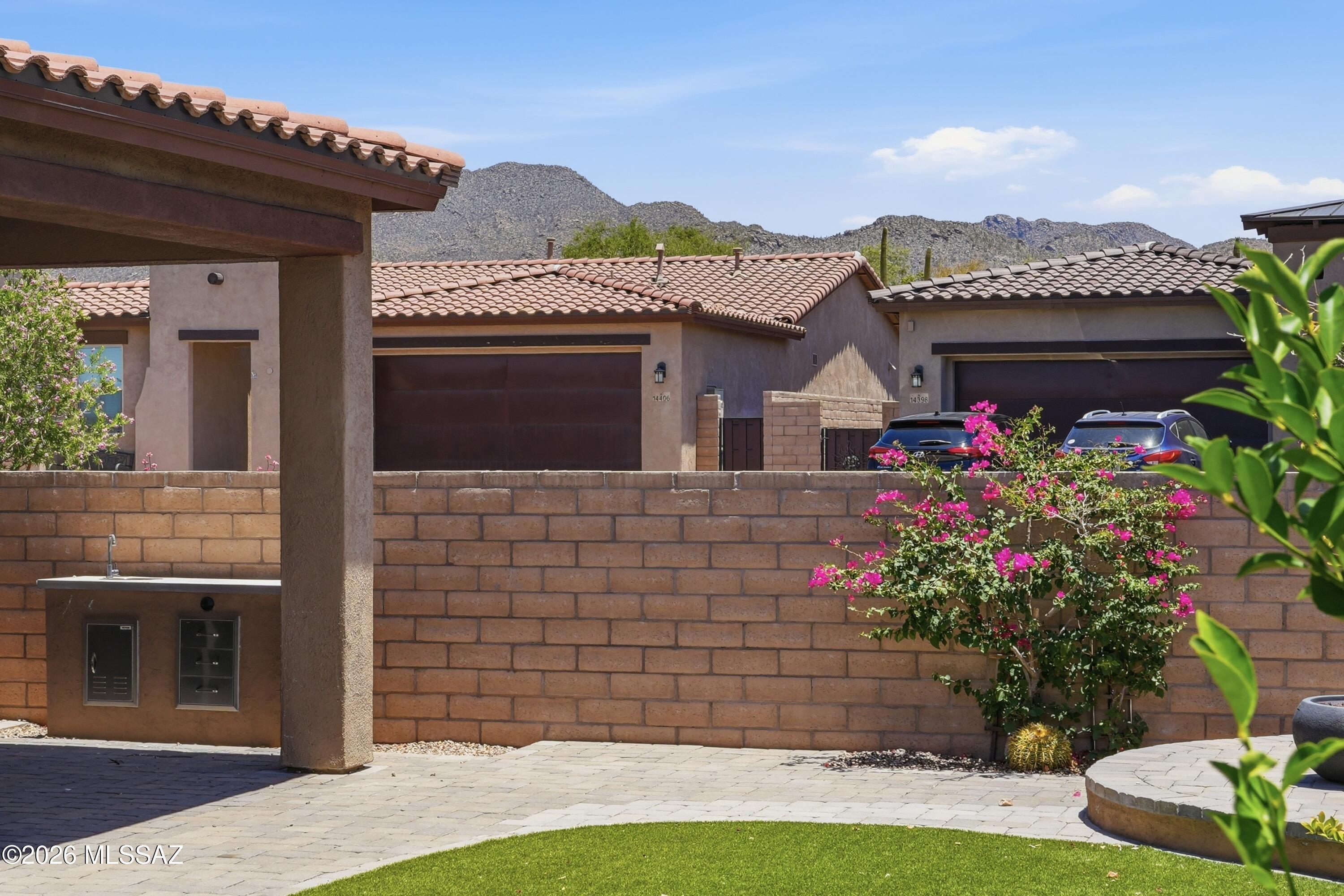 Boulder Bridge Pass II At Dove Mountain SQ20143250154 - Residential