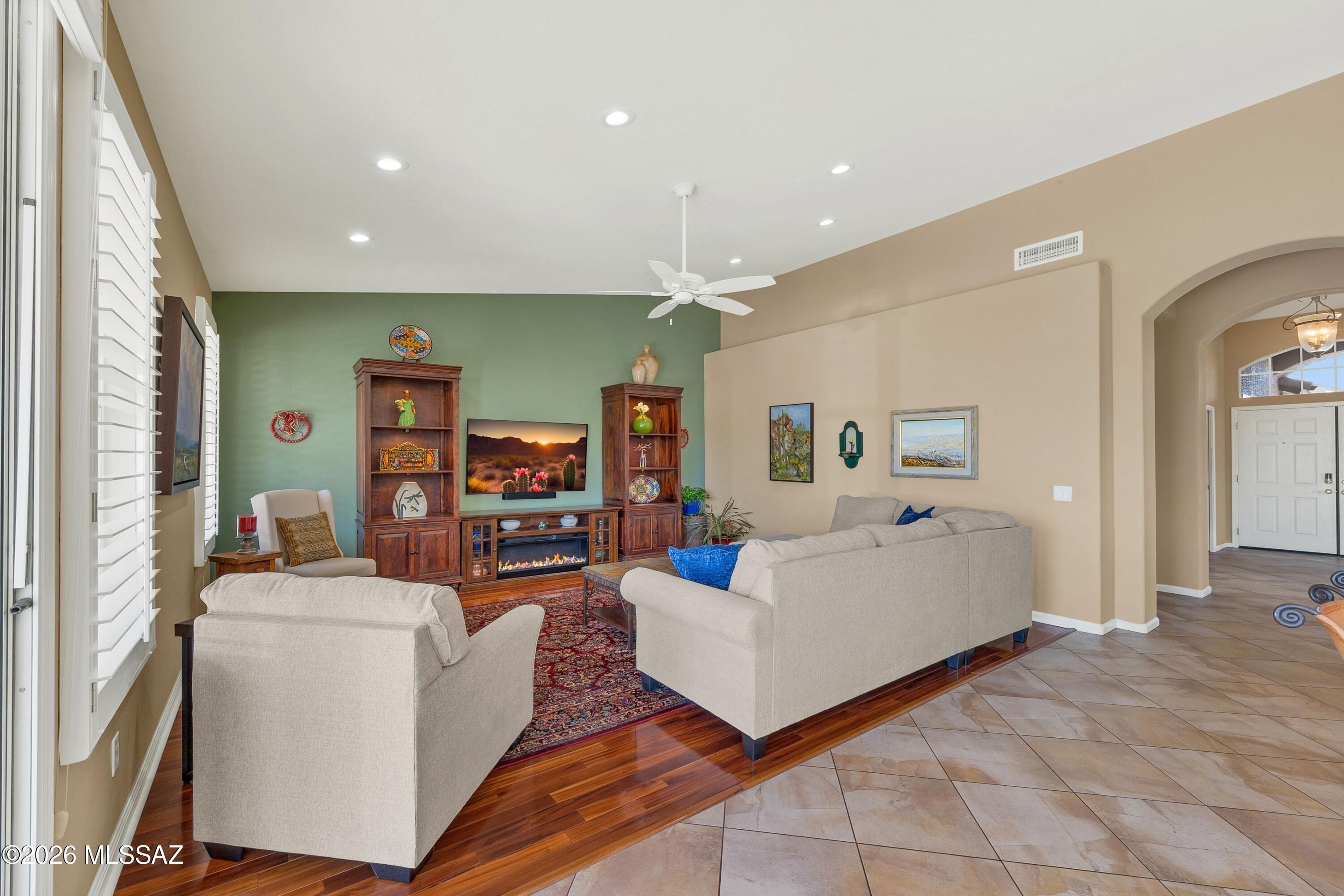 Saddlebrooke - Residential