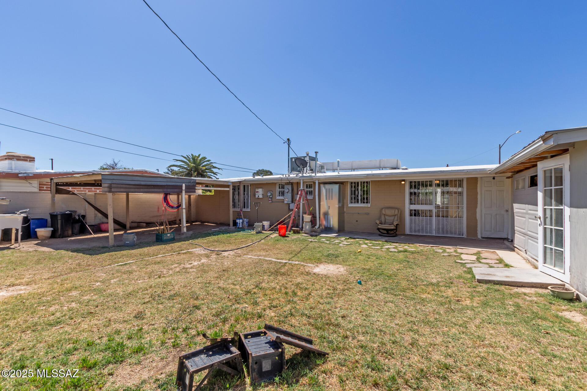 Park El Monte - Residential