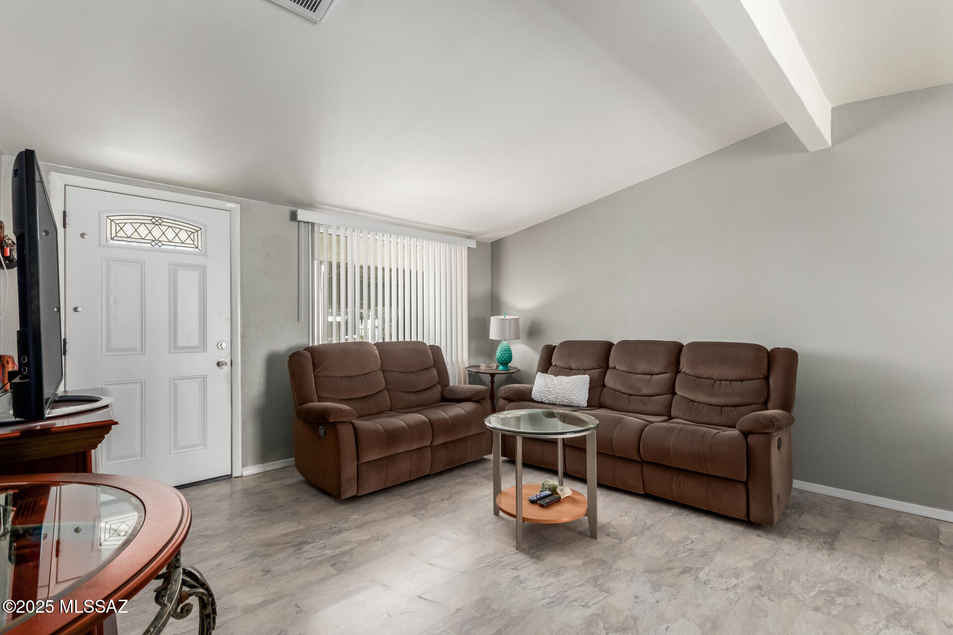 Park El Monte - Residential