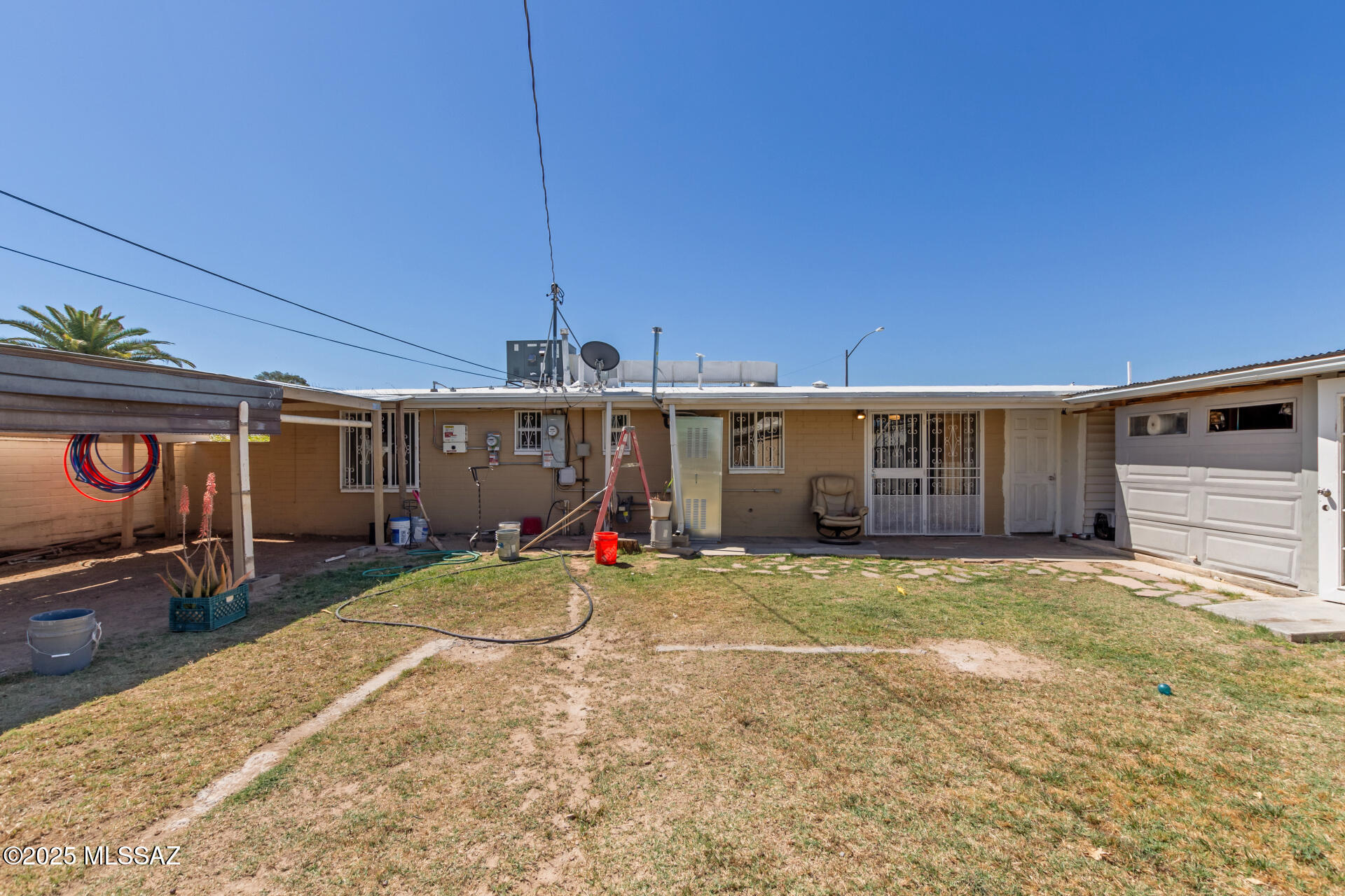 Park El Monte - Residential
