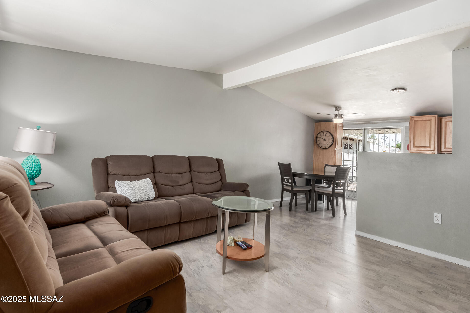 Park El Monte - Residential