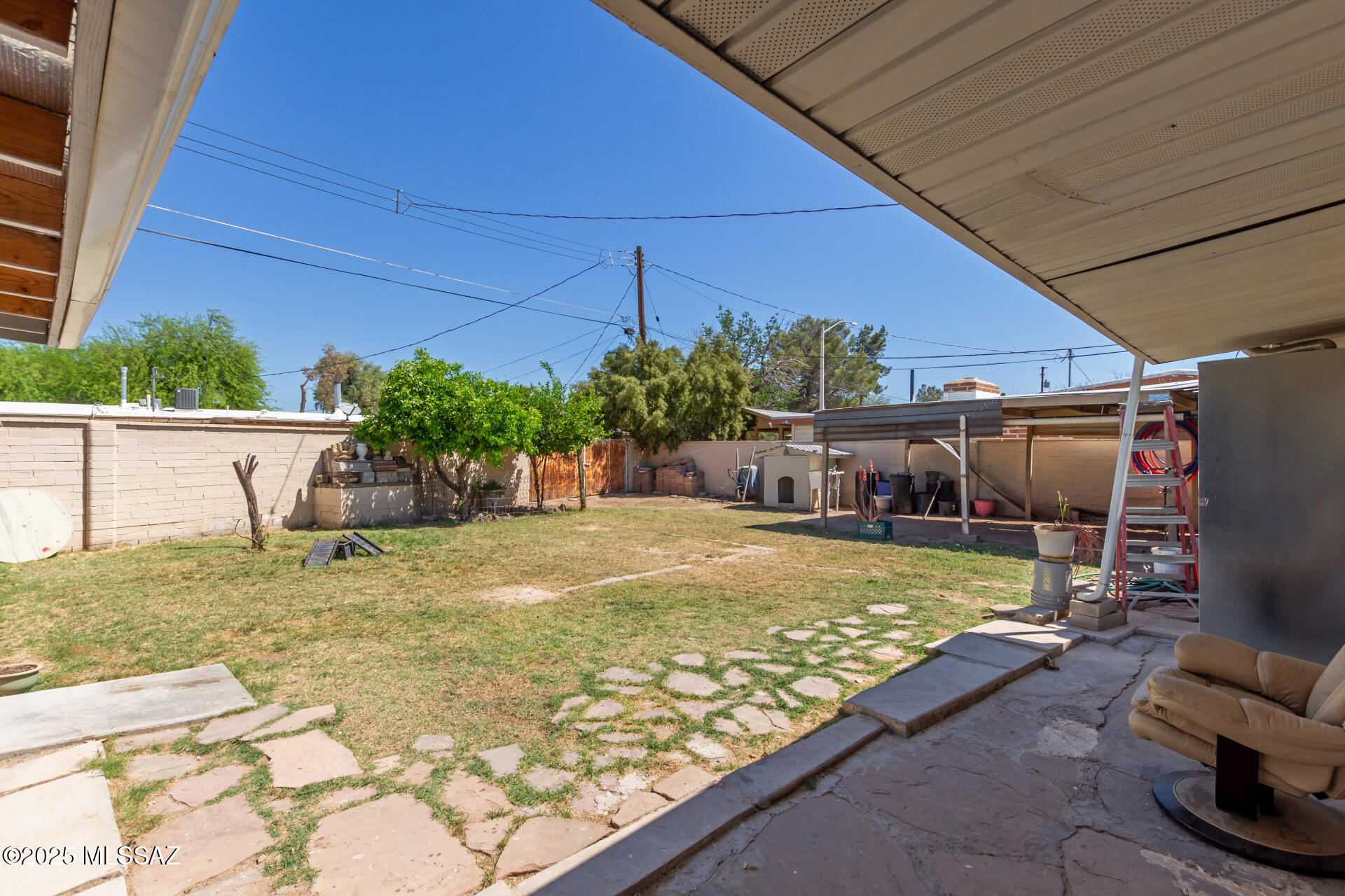 Park El Monte - Residential