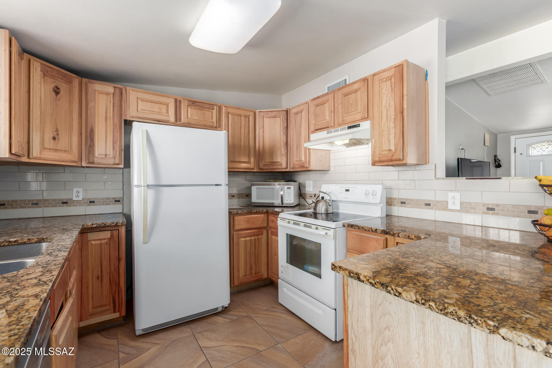 Park El Monte - Residential