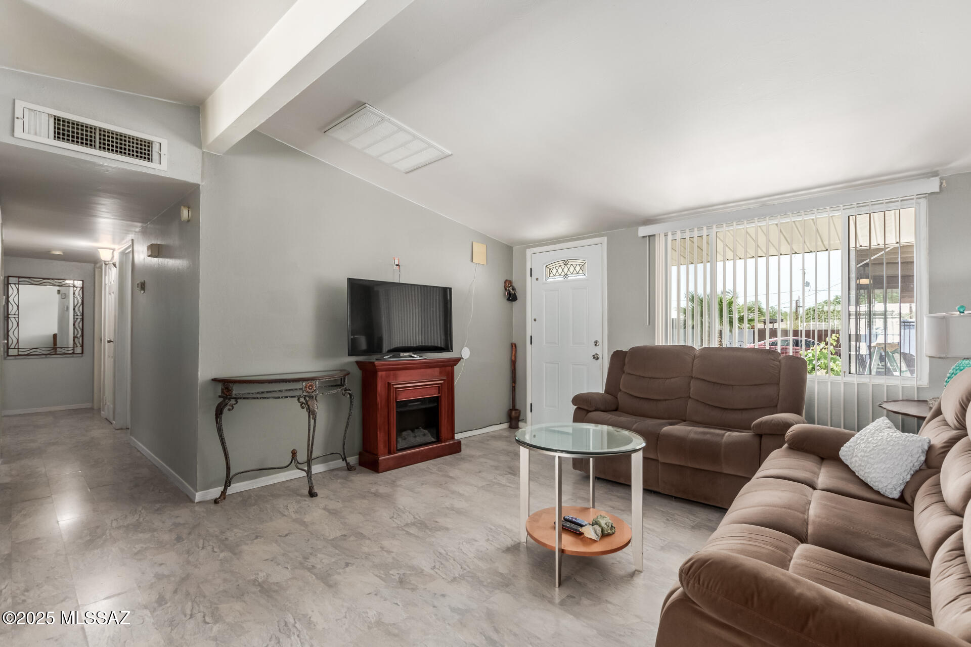 Park El Monte - Residential