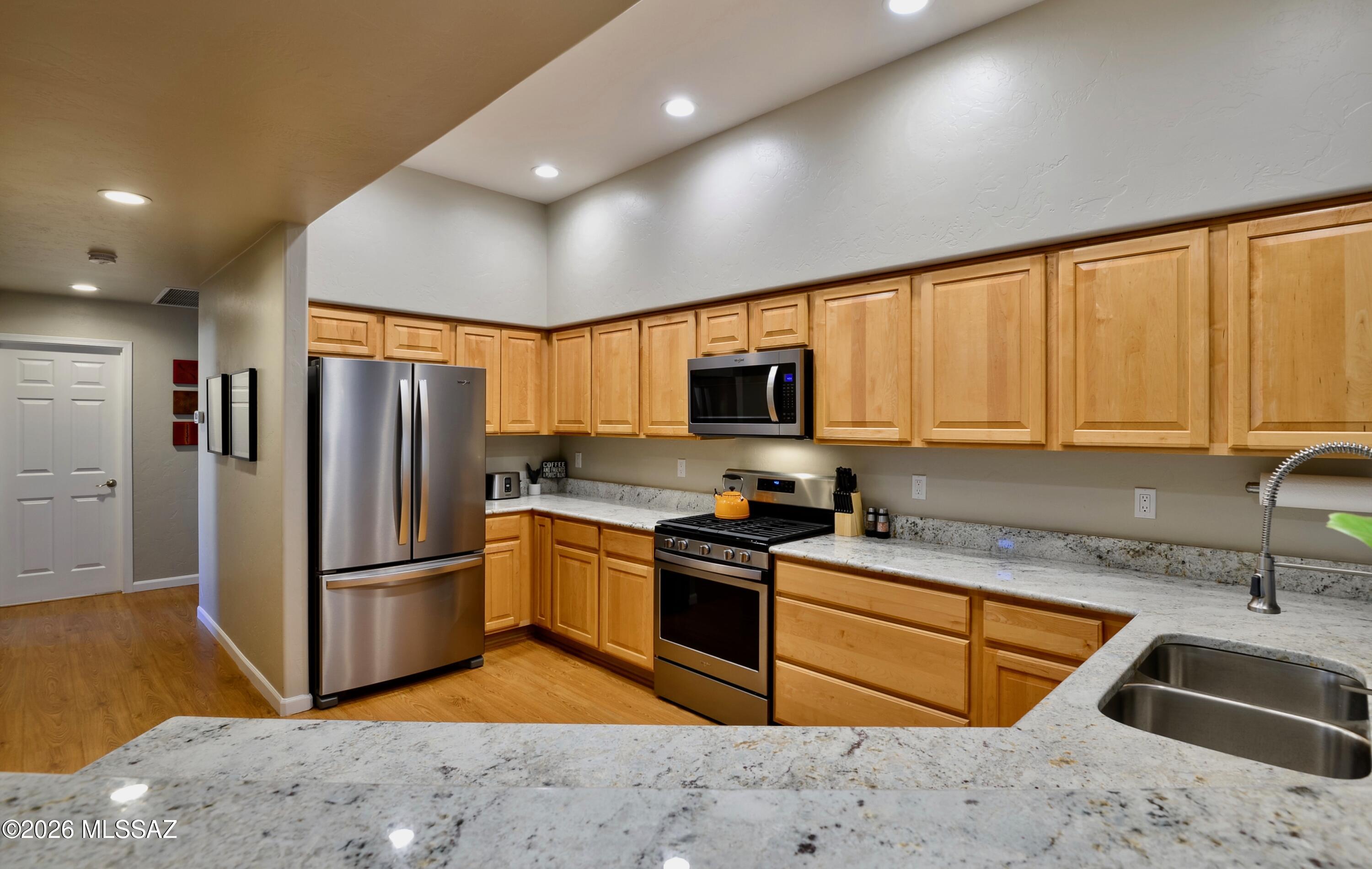 Carmel Pointe (1-104) - Residential