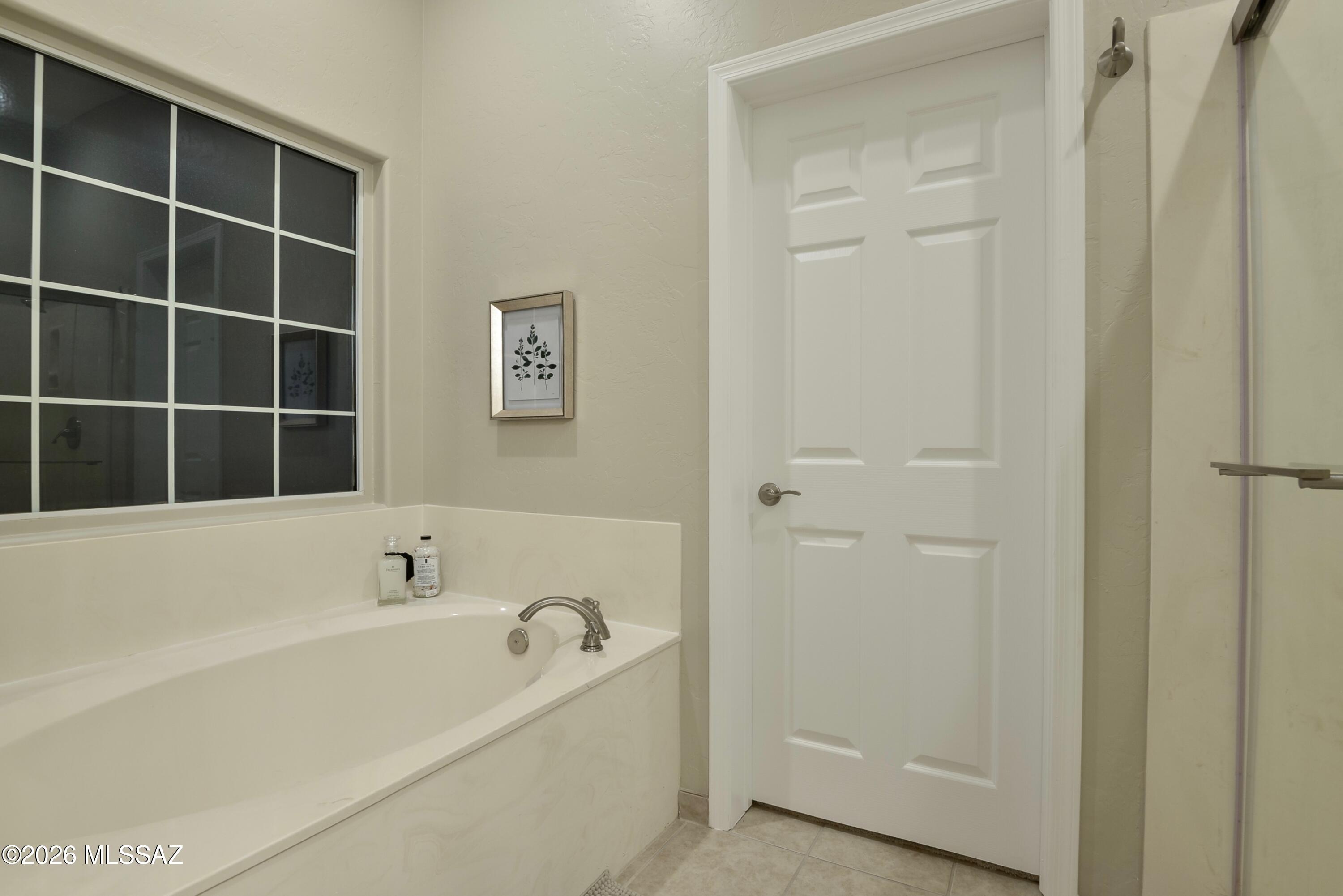 Carmel Pointe (1-104) - Residential