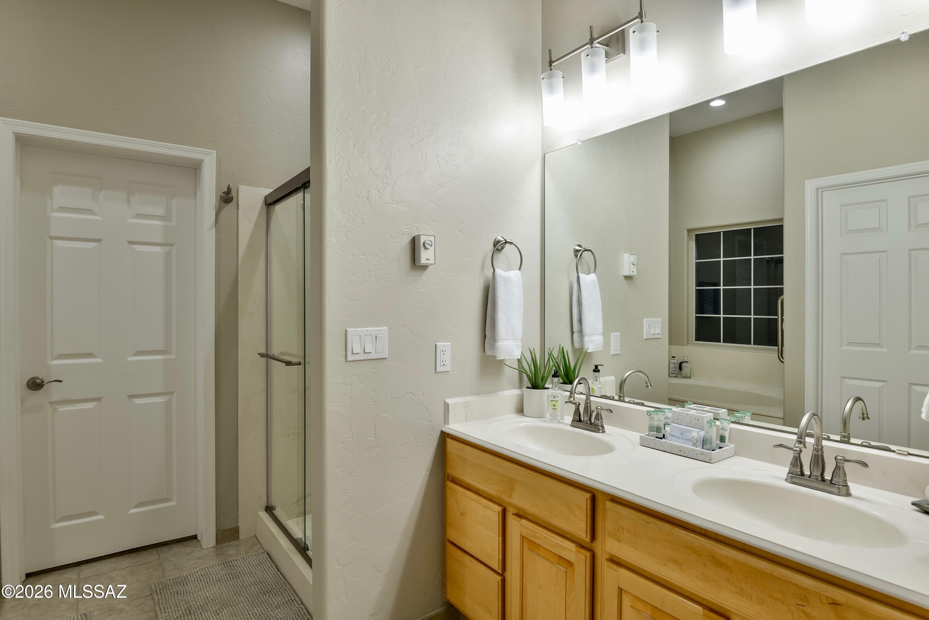 Carmel Pointe (1-104) - Residential