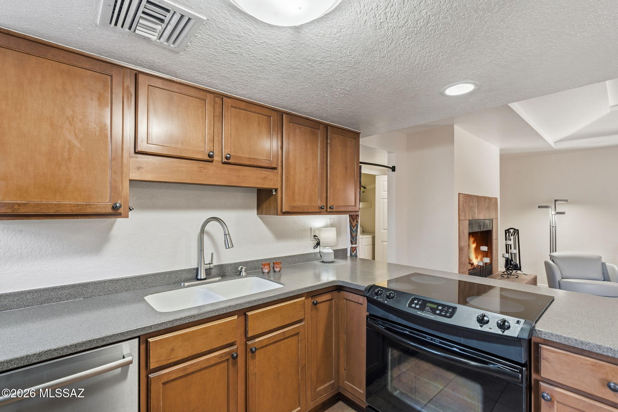 Ventana Vista Condominiums - Residential