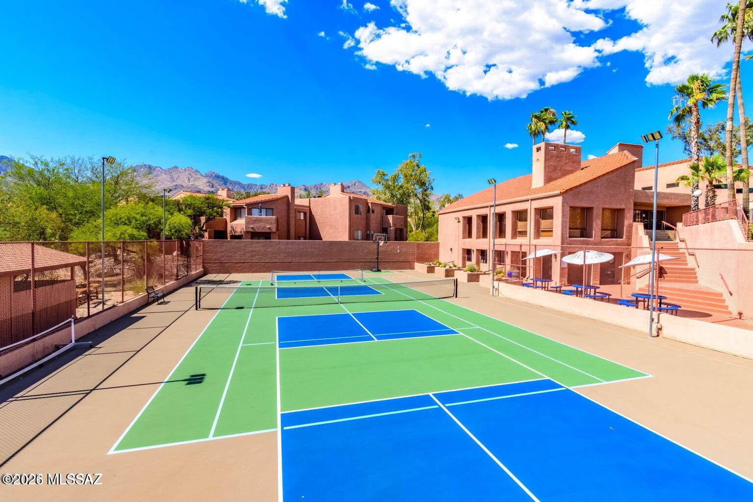 Ventana Vista Condominiums - Residential