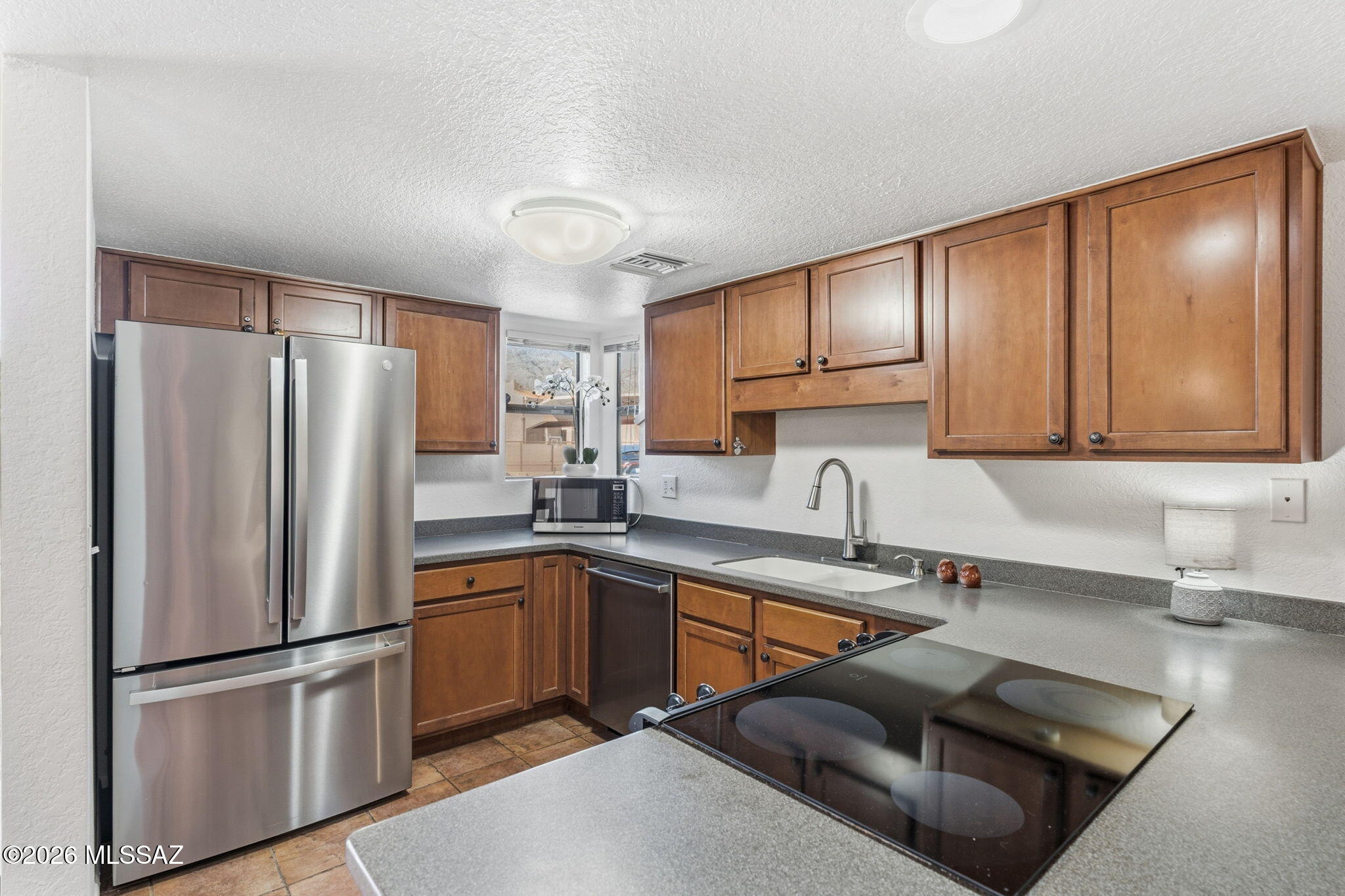 Ventana Vista Condominiums - Residential