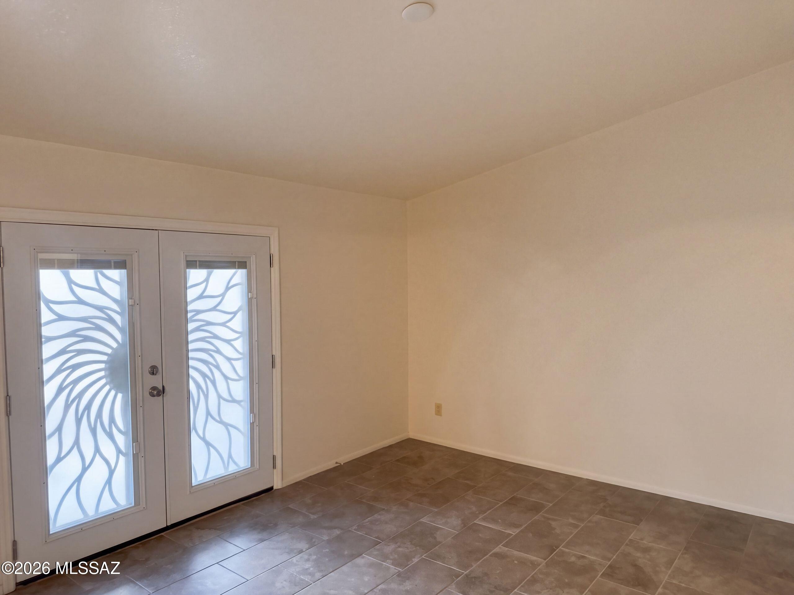 Elliott Homes At Rita Ranch (1-521) - Residential