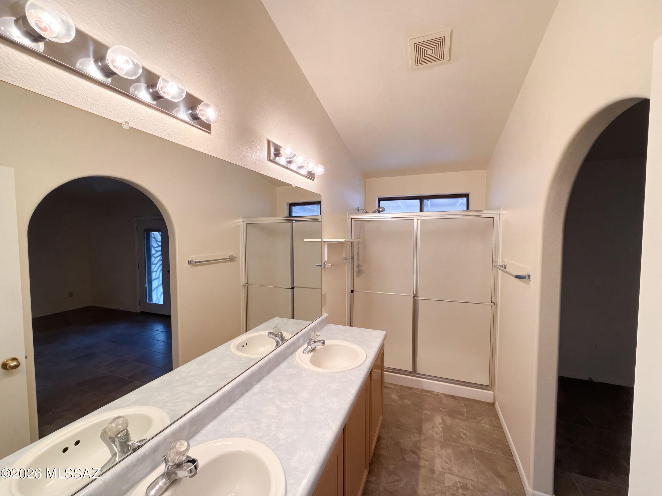 Elliott Homes At Rita Ranch (1-521) - Residential