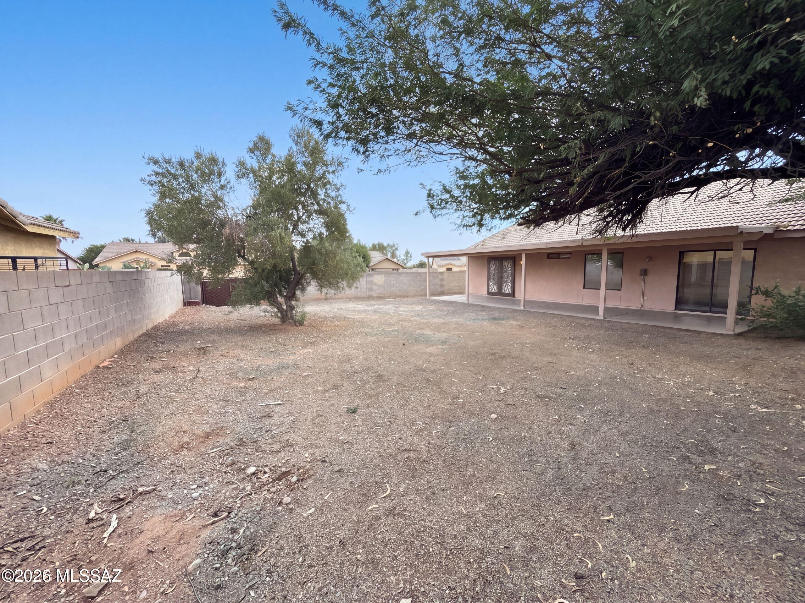 Elliott Homes At Rita Ranch (1-521) - Residential