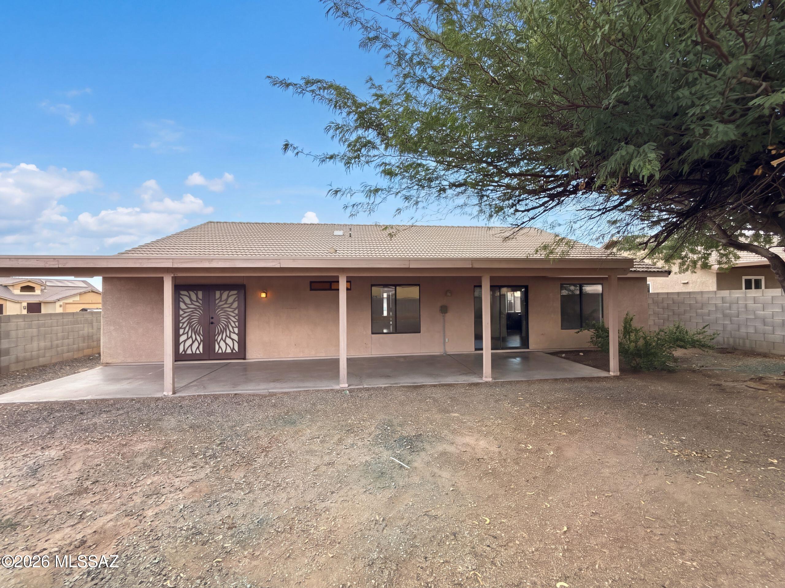 Elliott Homes At Rita Ranch (1-521) - Residential