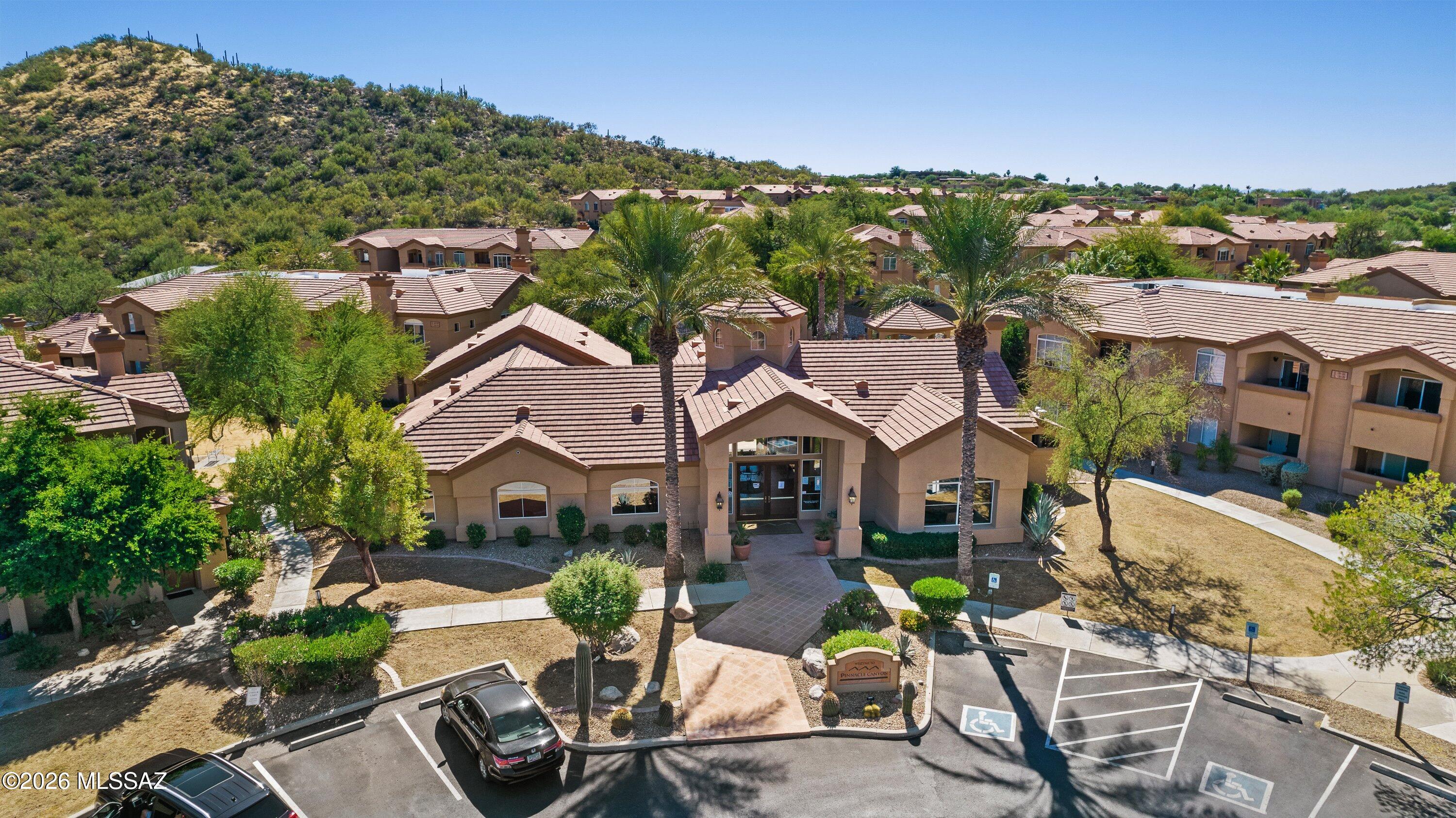 Pinnacle Canyon Condominium - Residential