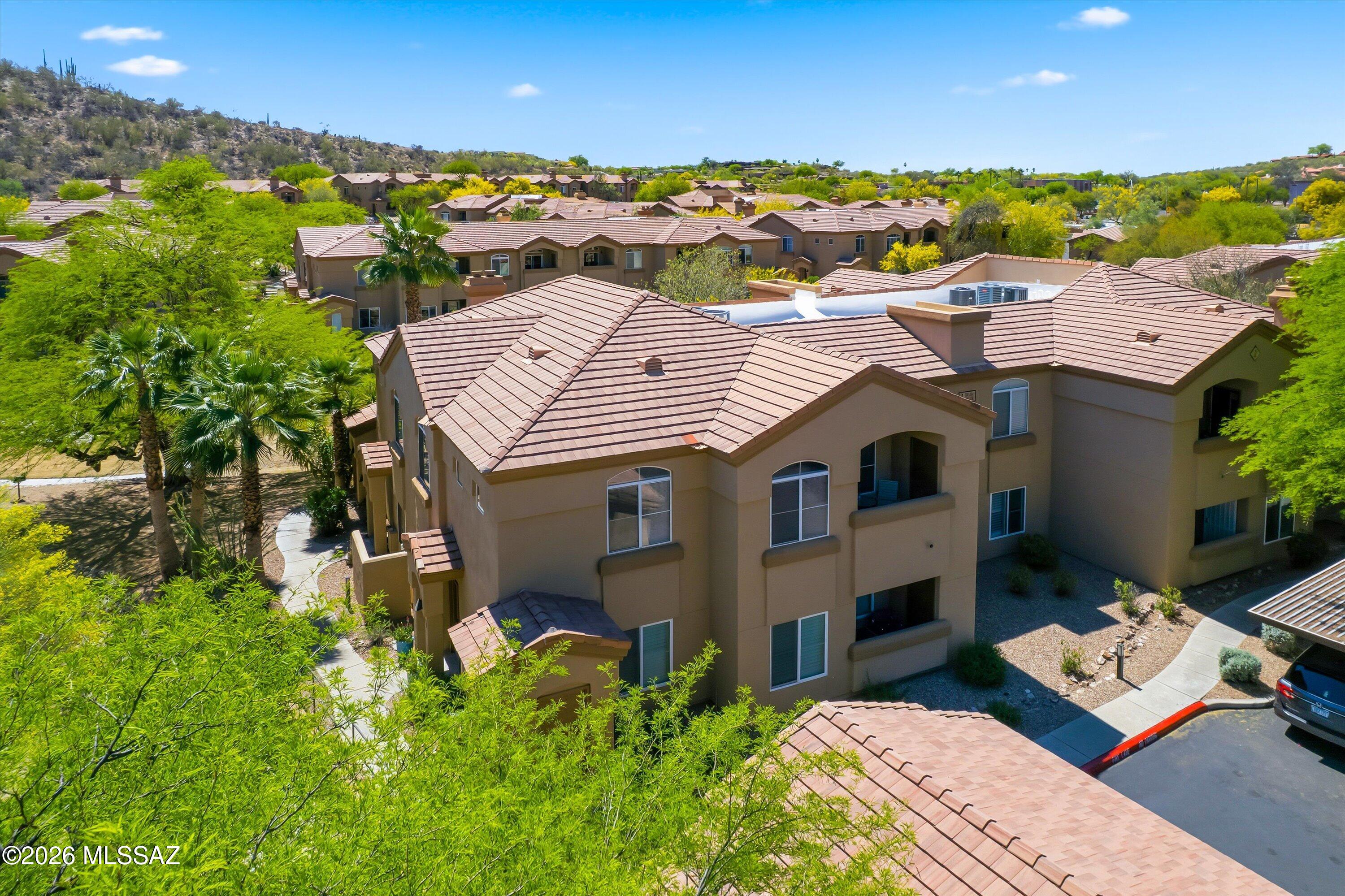Pinnacle Canyon Condominium - Residential