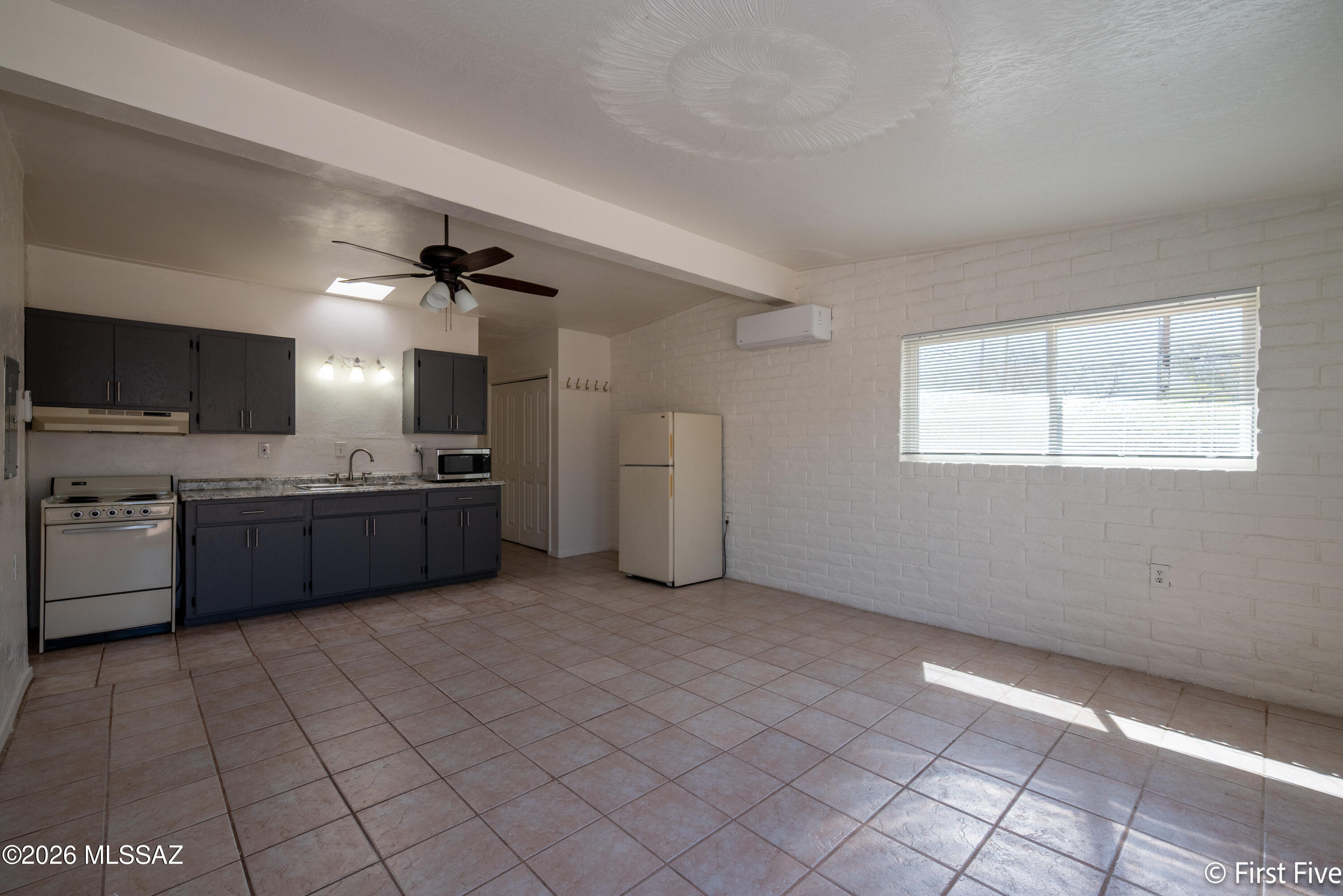 N/A - Residential Lease