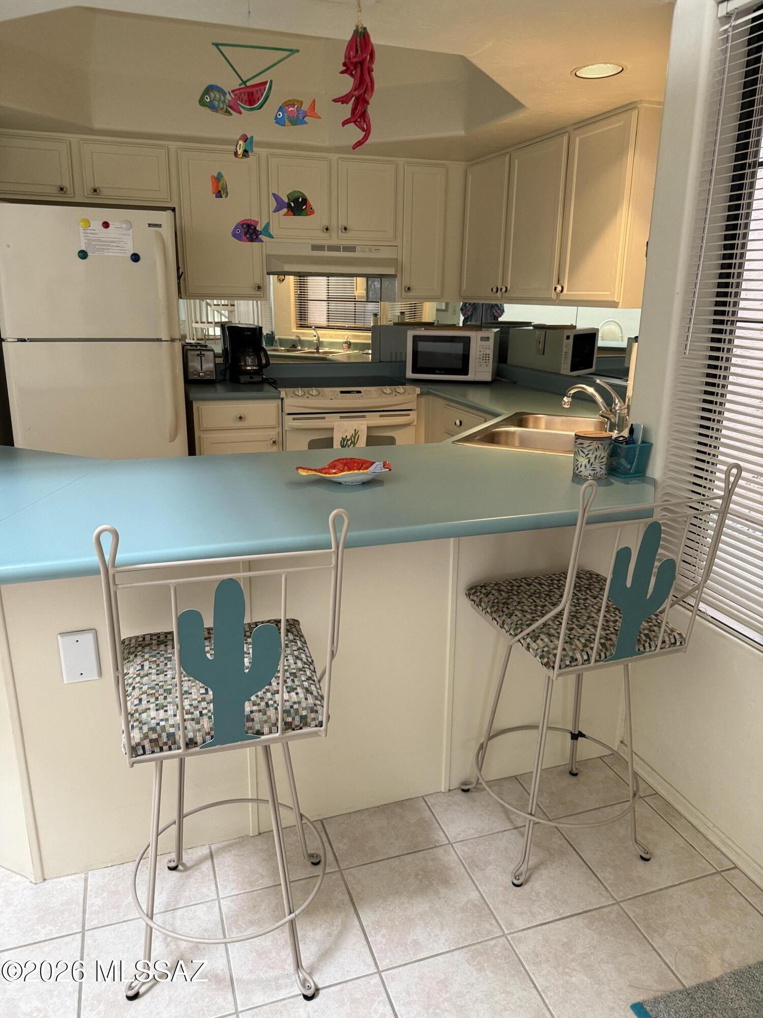 Ventana De Sabino North (1-127) - Residential Lease