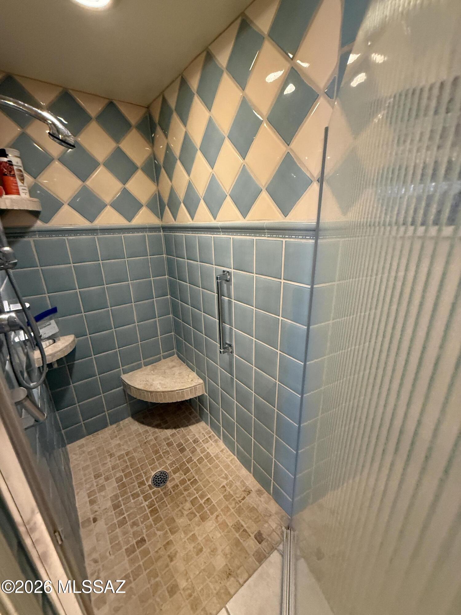 Ventana De Sabino North (1-127) - Residential Lease