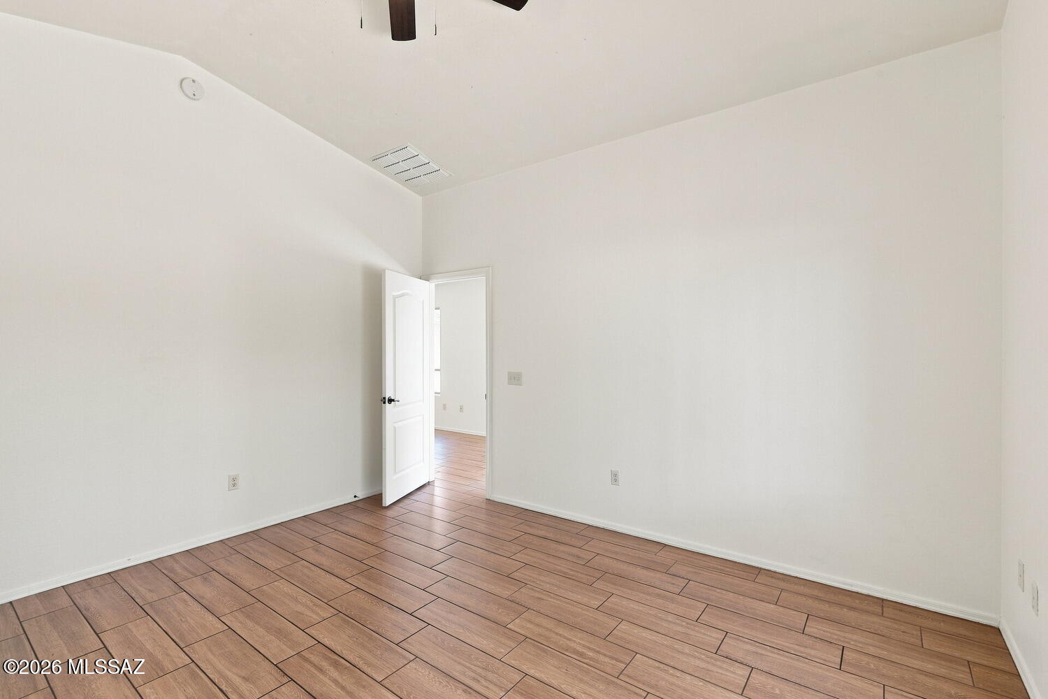 Desert Stone (1-260) - Residential Lease