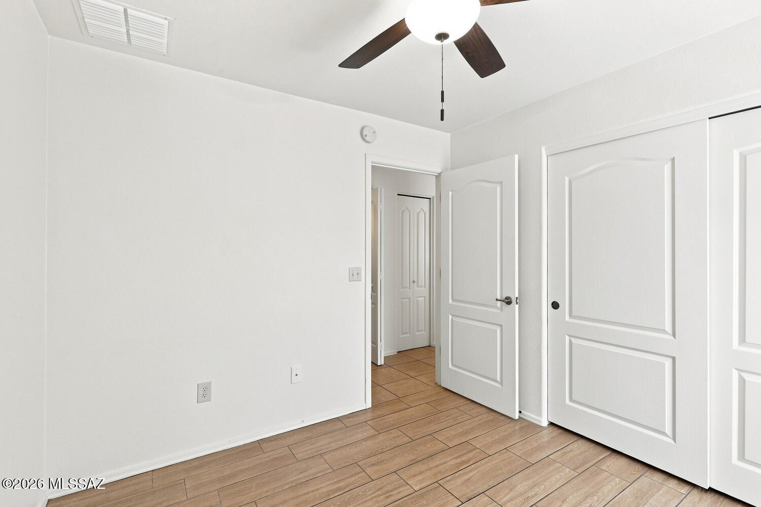 Desert Stone (1-260) - Residential Lease