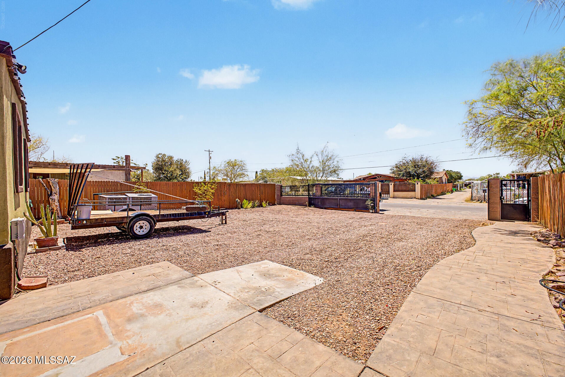 Milton Manor(1-24) - Residential