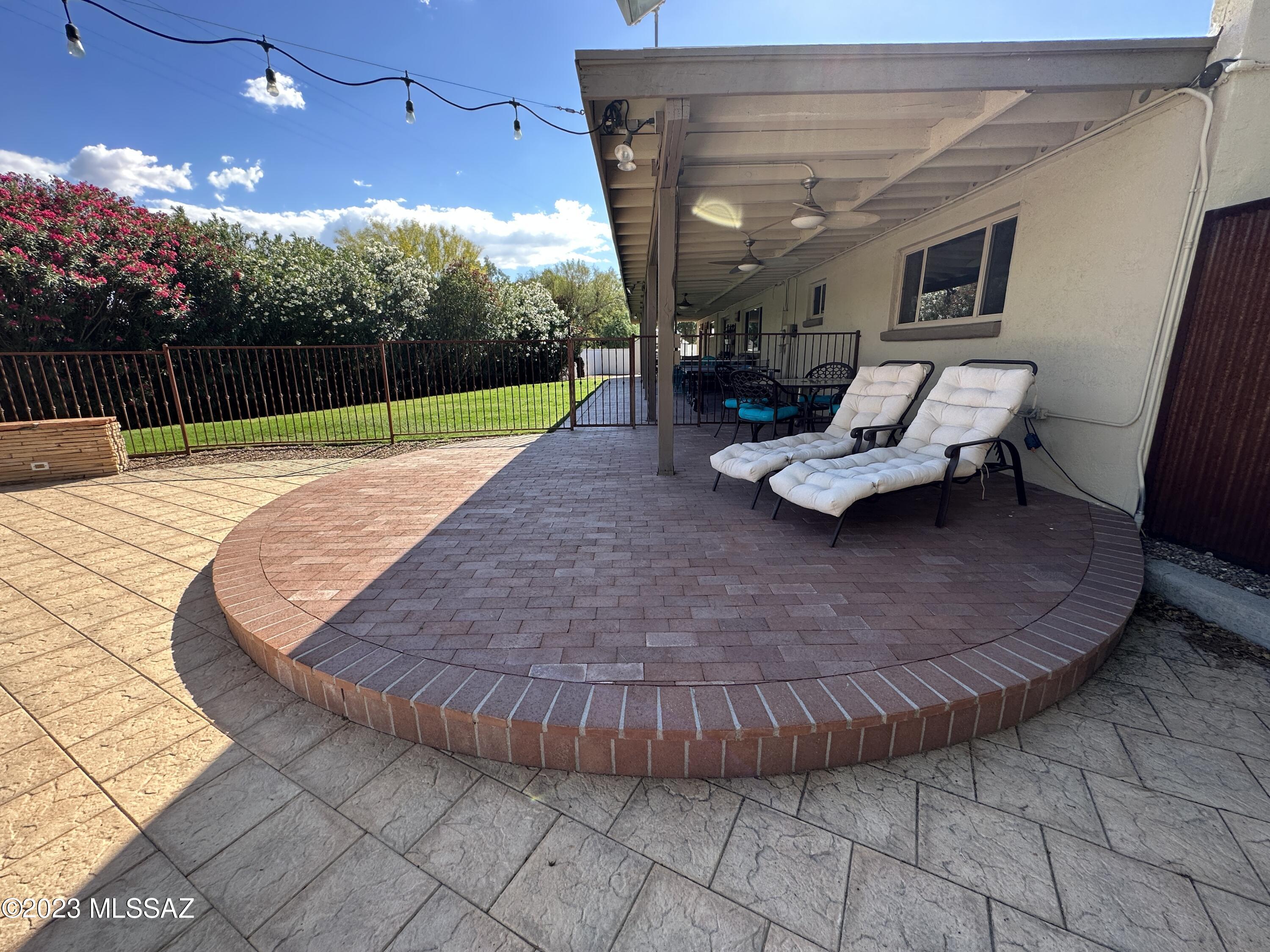Sabino Vista South NO. 2  (1-93) - Residential Lease