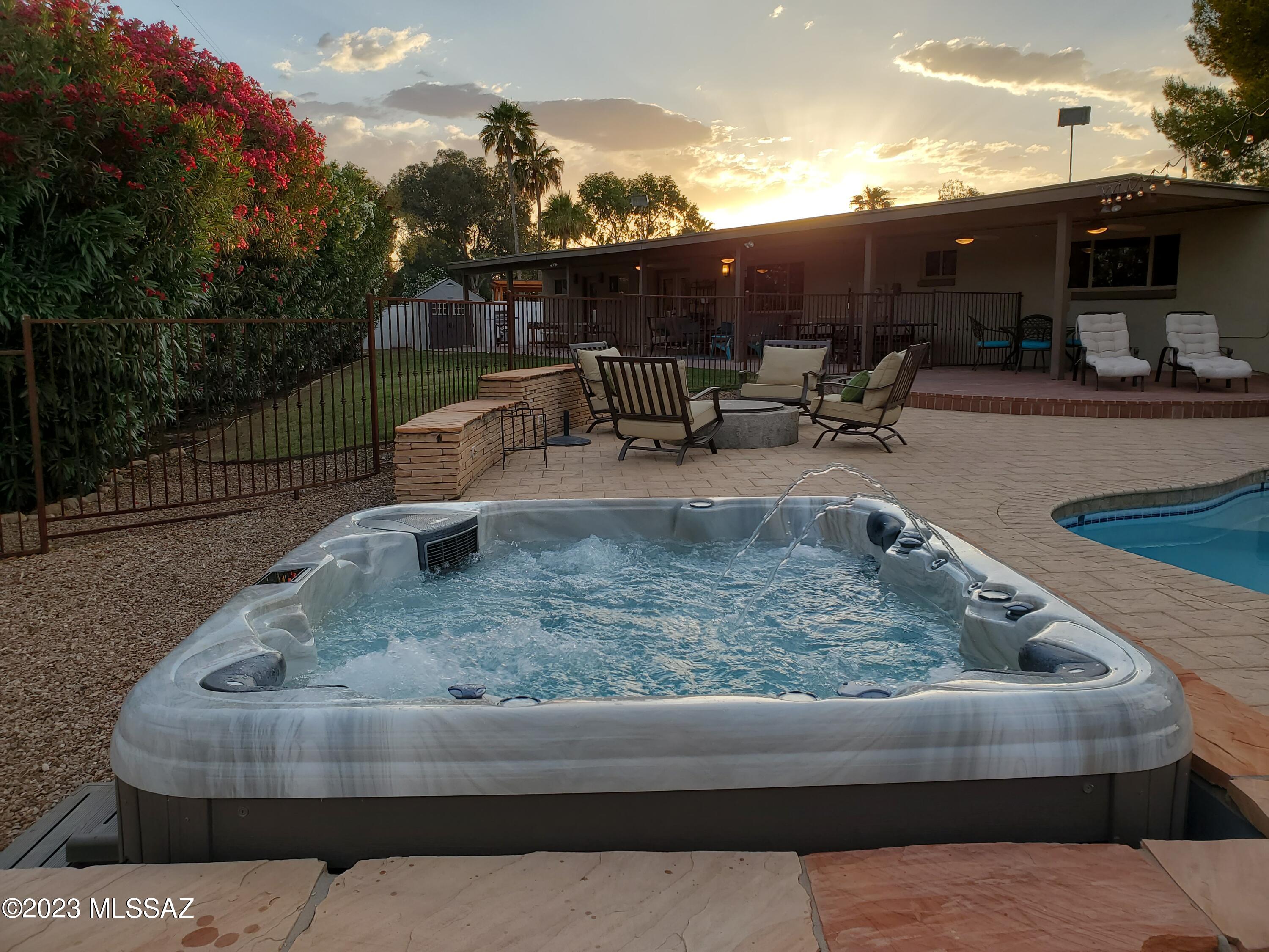 Sabino Vista South NO. 2  (1-93) - Residential Lease