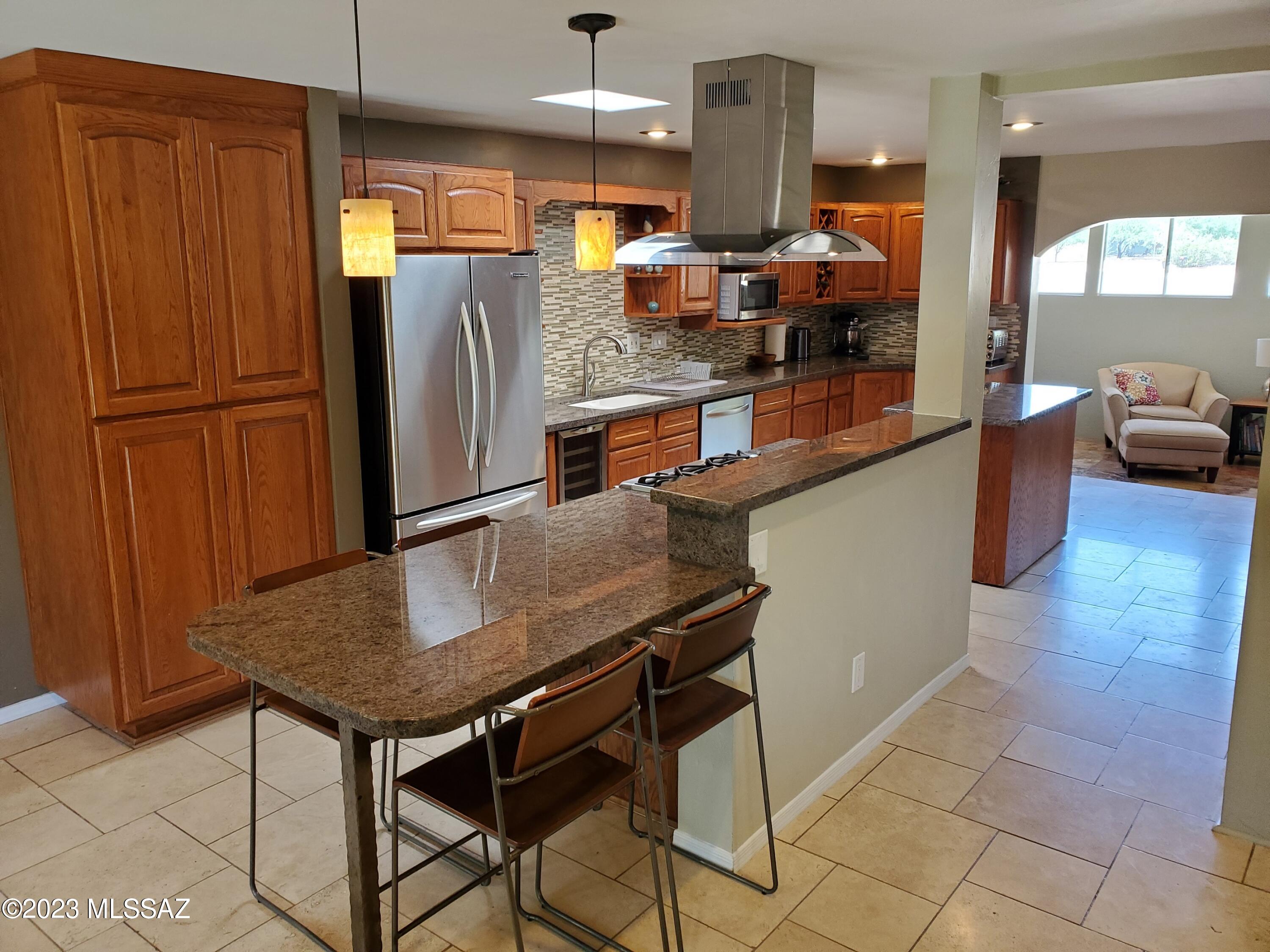 Sabino Vista South NO. 2  (1-93) - Residential Lease