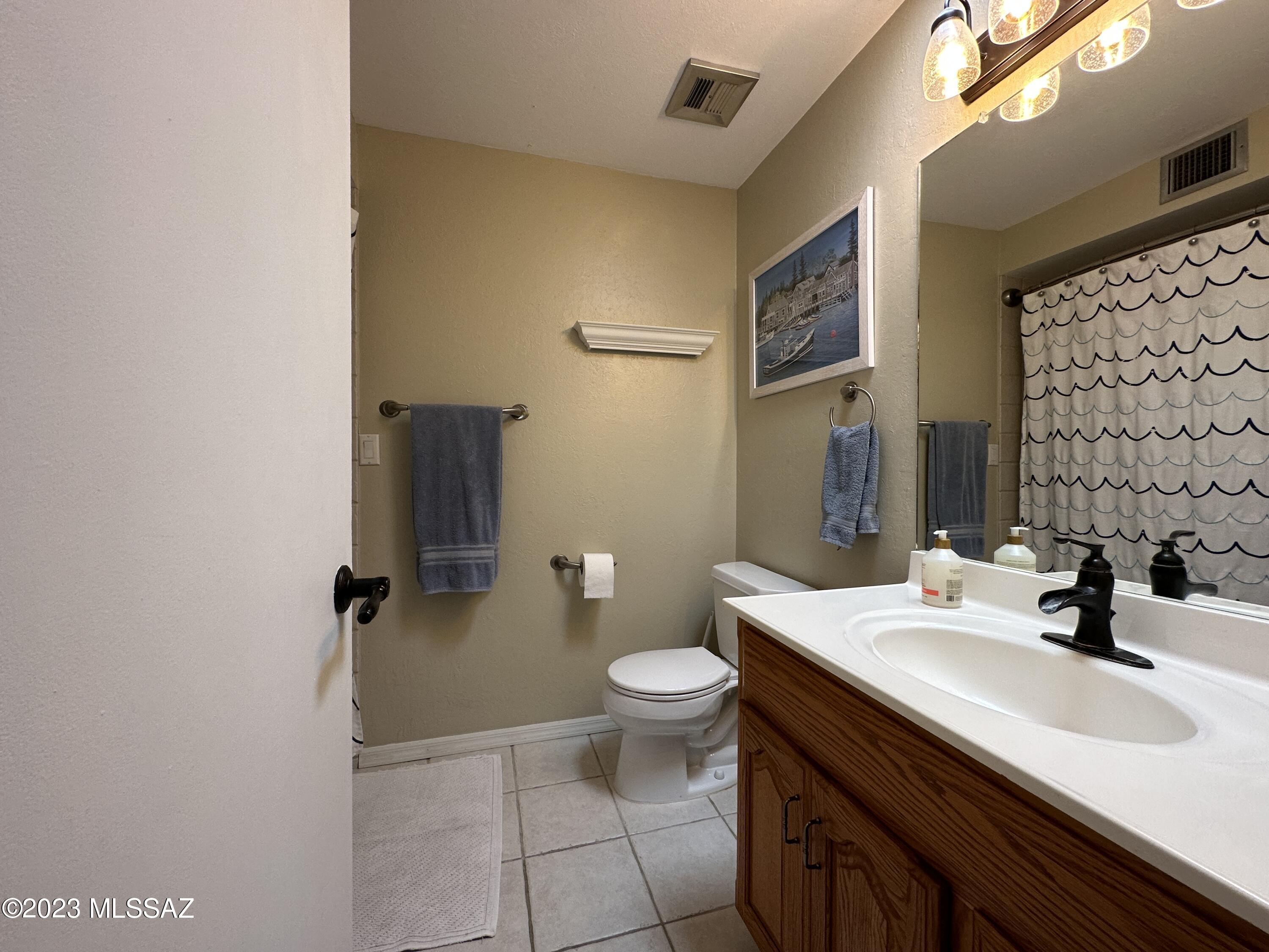 Sabino Vista South NO. 2  (1-93) - Residential Lease