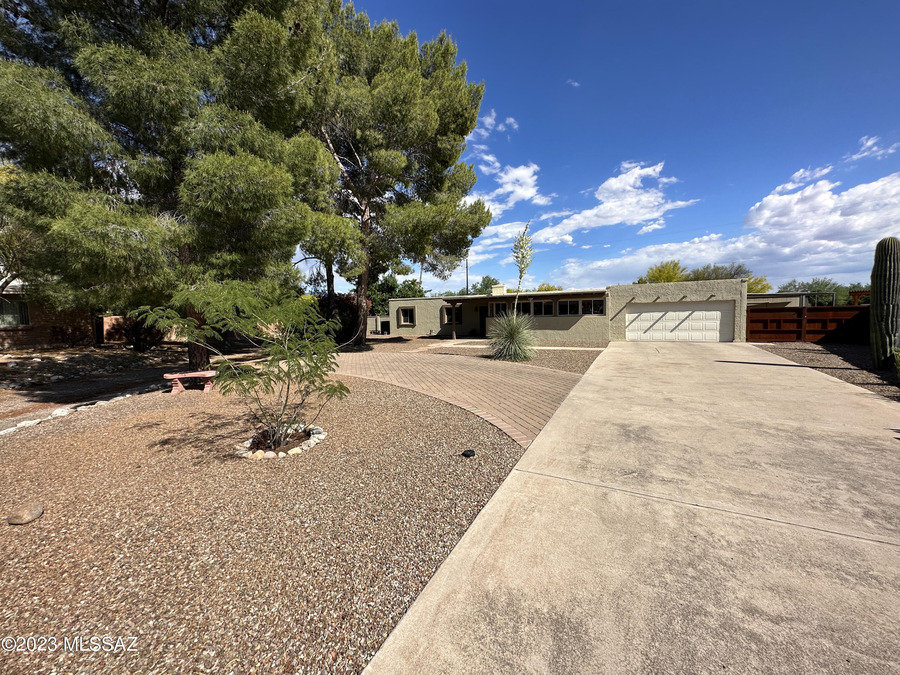 Sabino Vista South NO. 2  (1-93) - Residential Lease