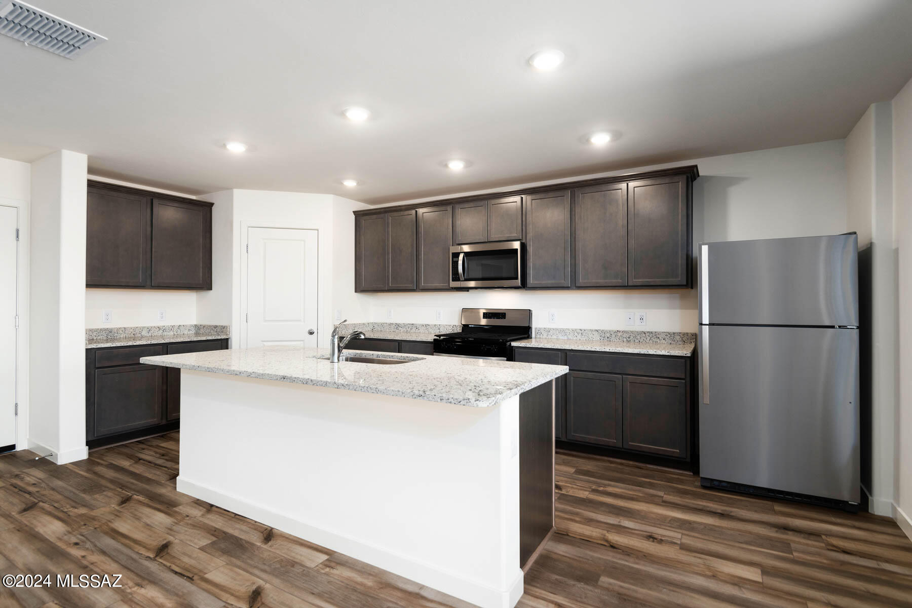 Red Rock Village 1 - Residential