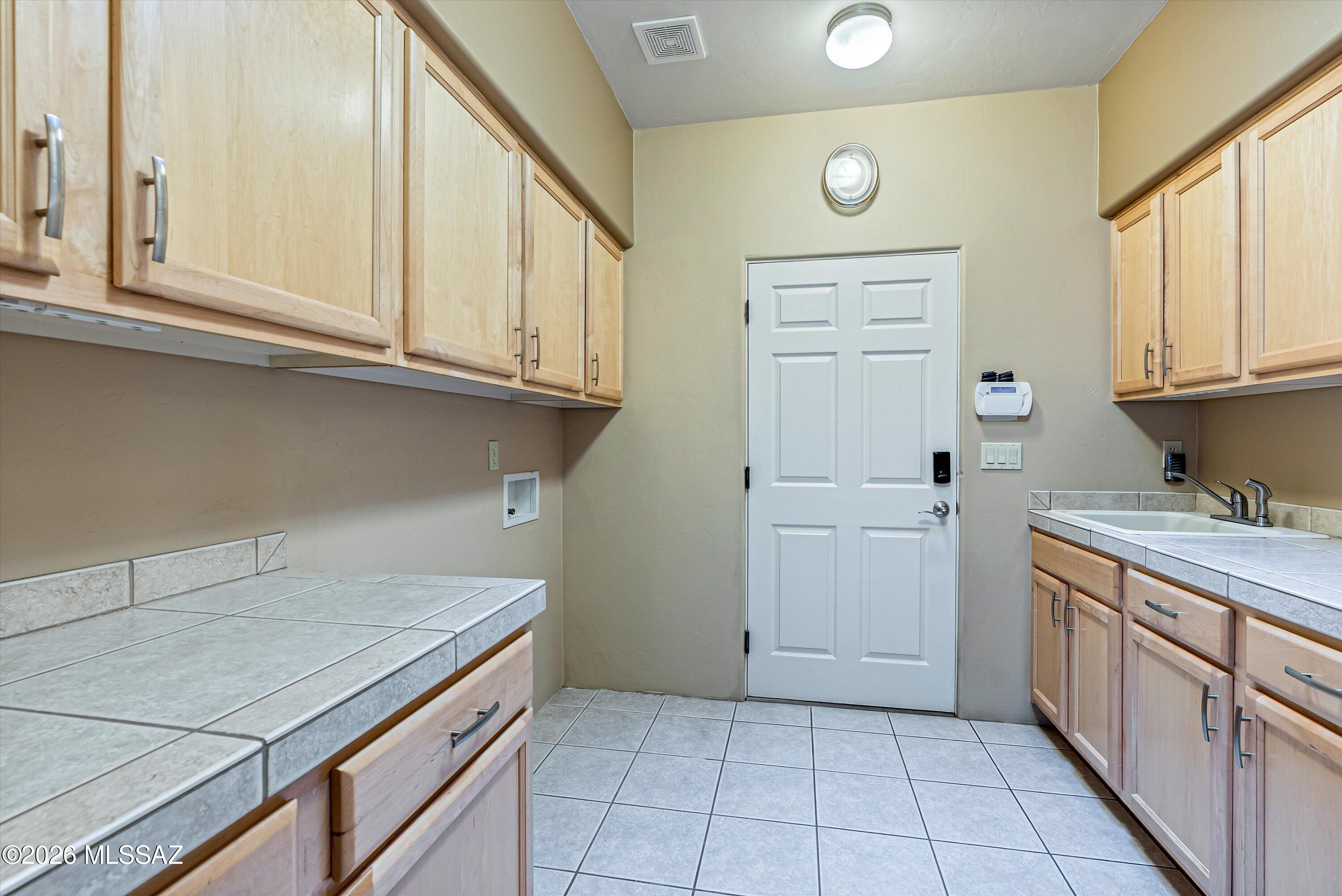 Valle Escondido (1-20) - Residential