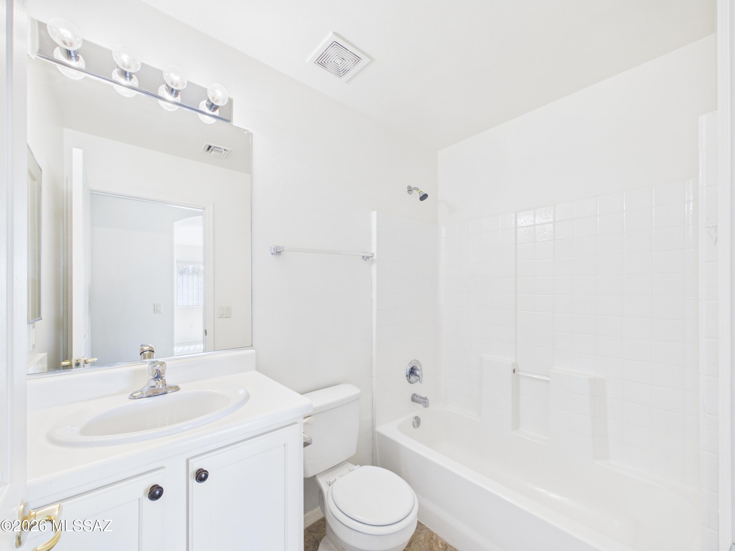 Pantanos Edge - Residential