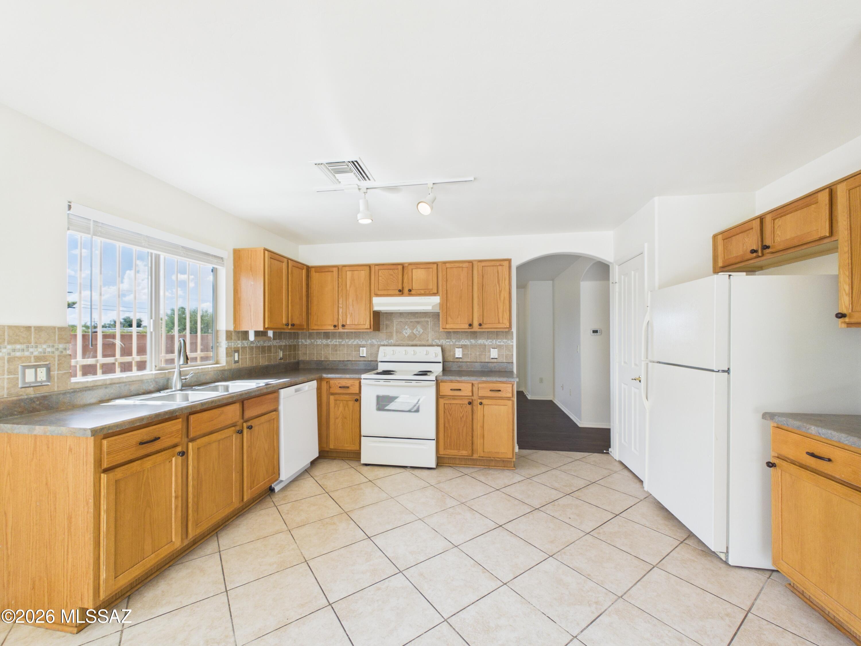 Pantanos Edge - Residential