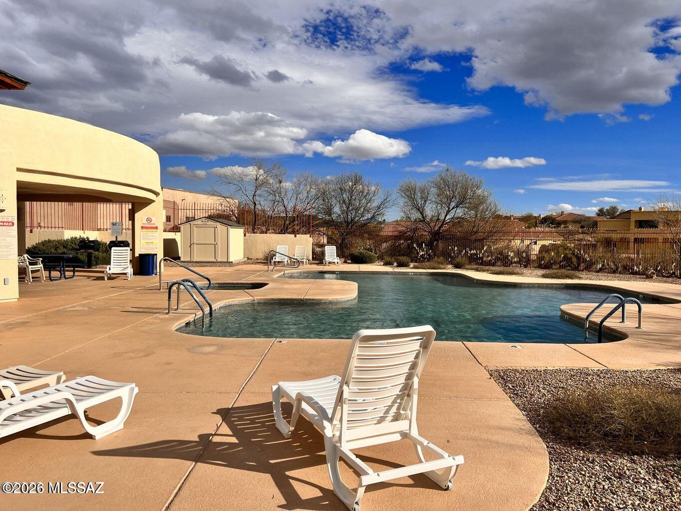 Rancho Del Lago (466-540) - Residential Lease