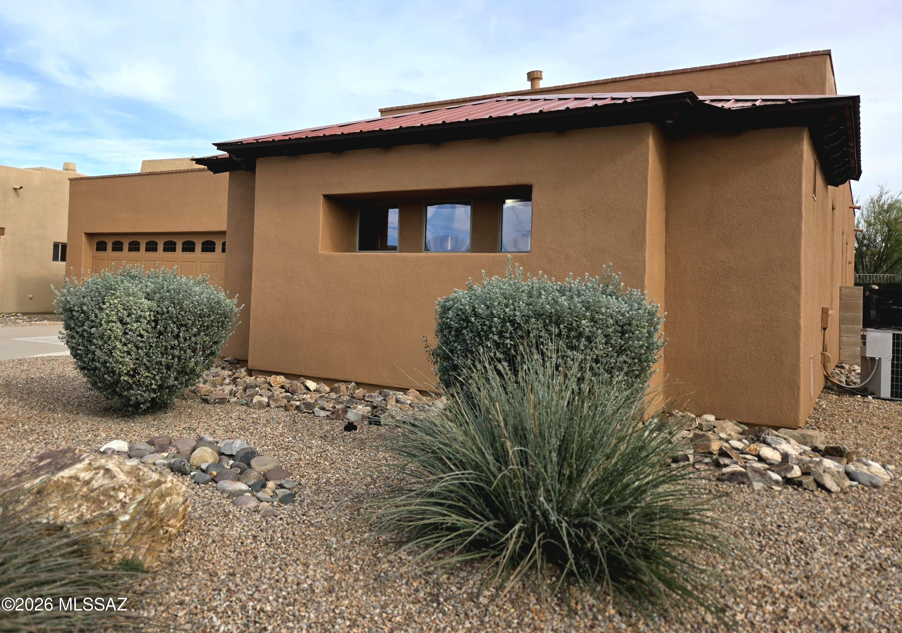 Rancho Del Lago (466-540) - Residential Lease