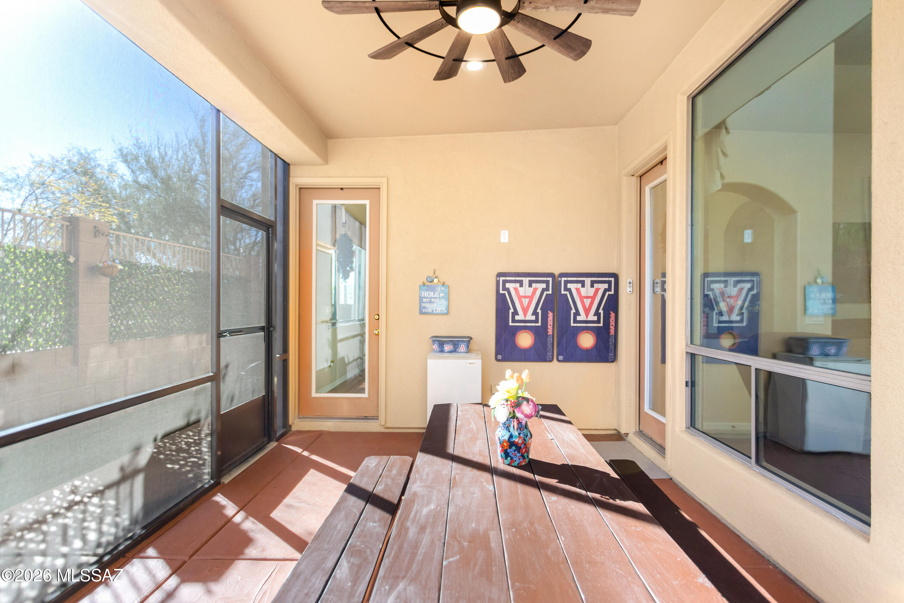Rancho Del Lago (466-540) - Residential Lease