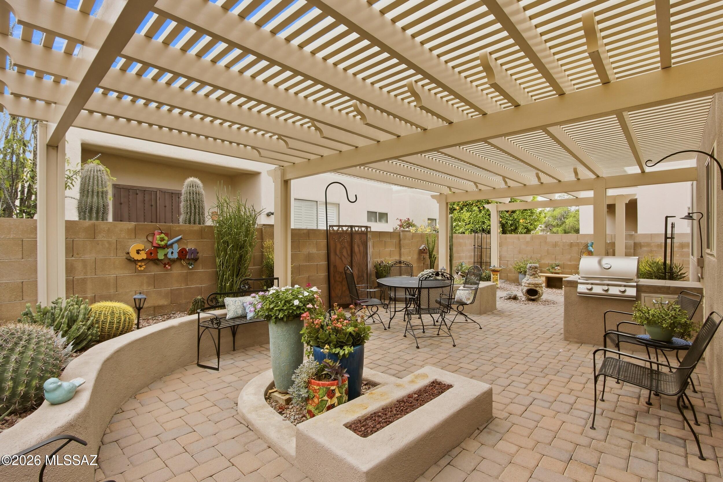 Rancho Esperero (1-343) - Residential