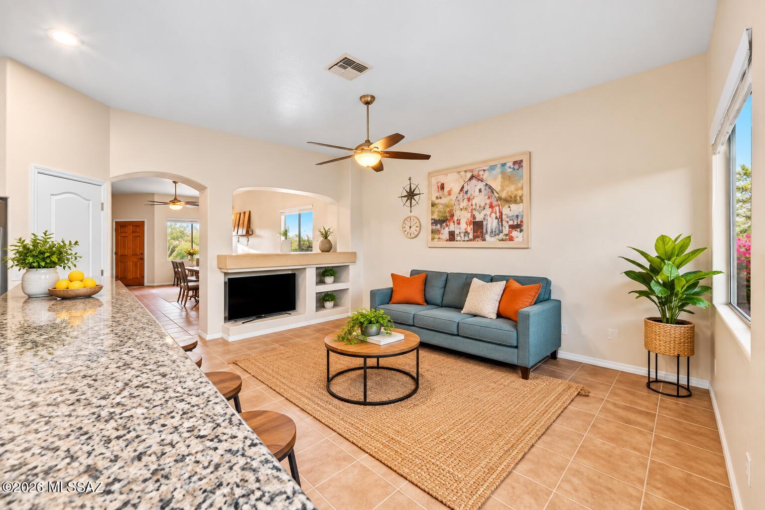 Marquette Place (1-44) - Residential