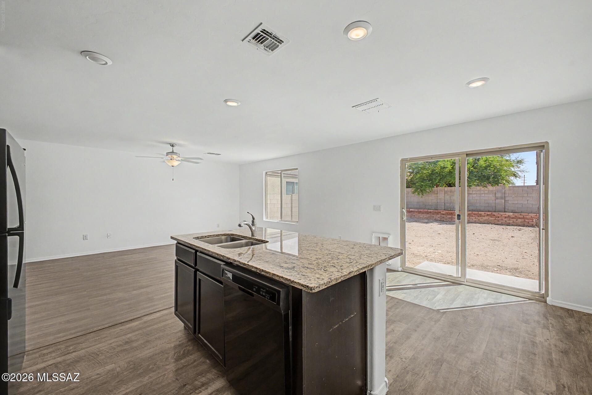 Cantera - Residential