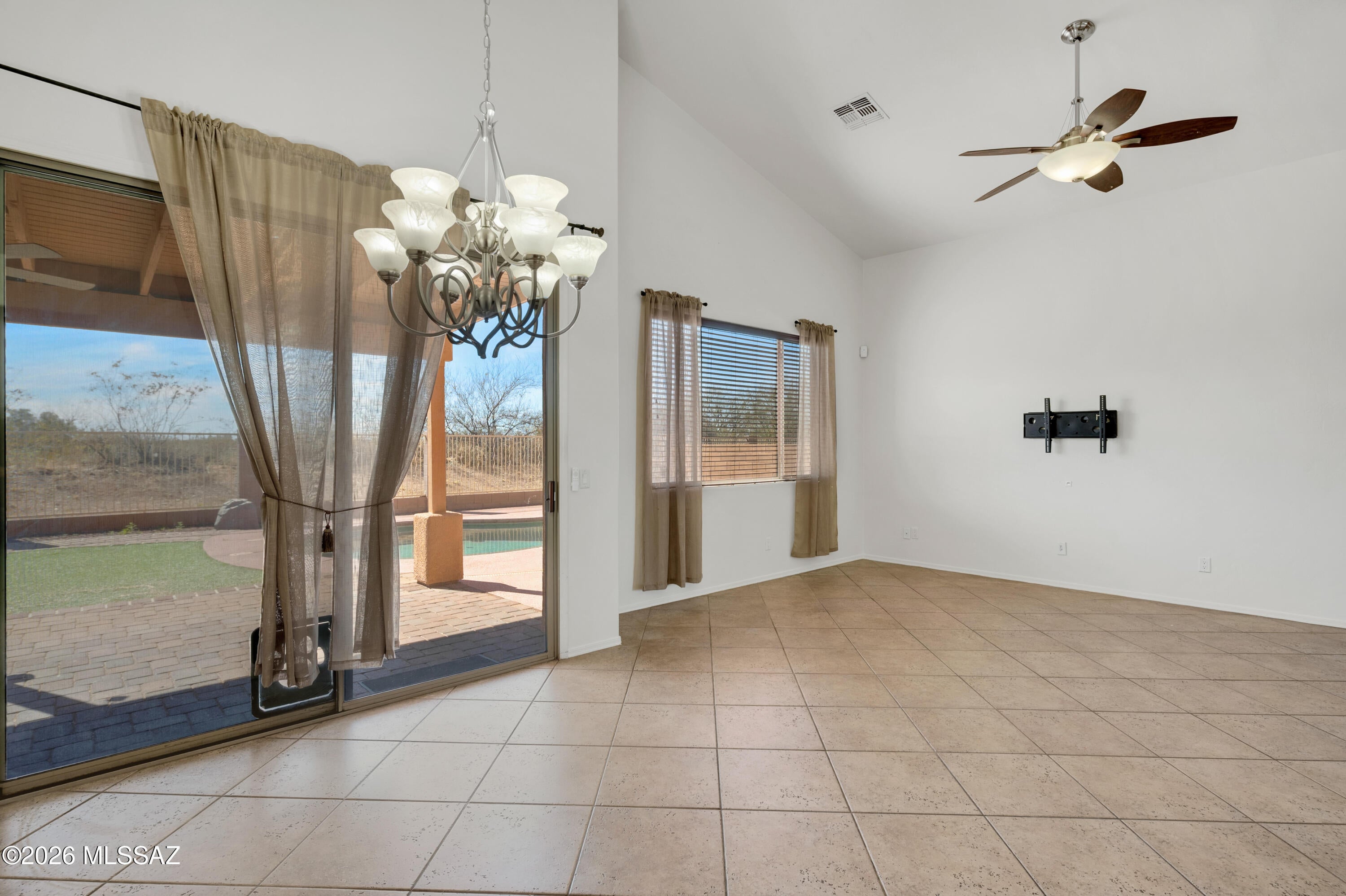 Rancho Del Lago (389-465) - Residential