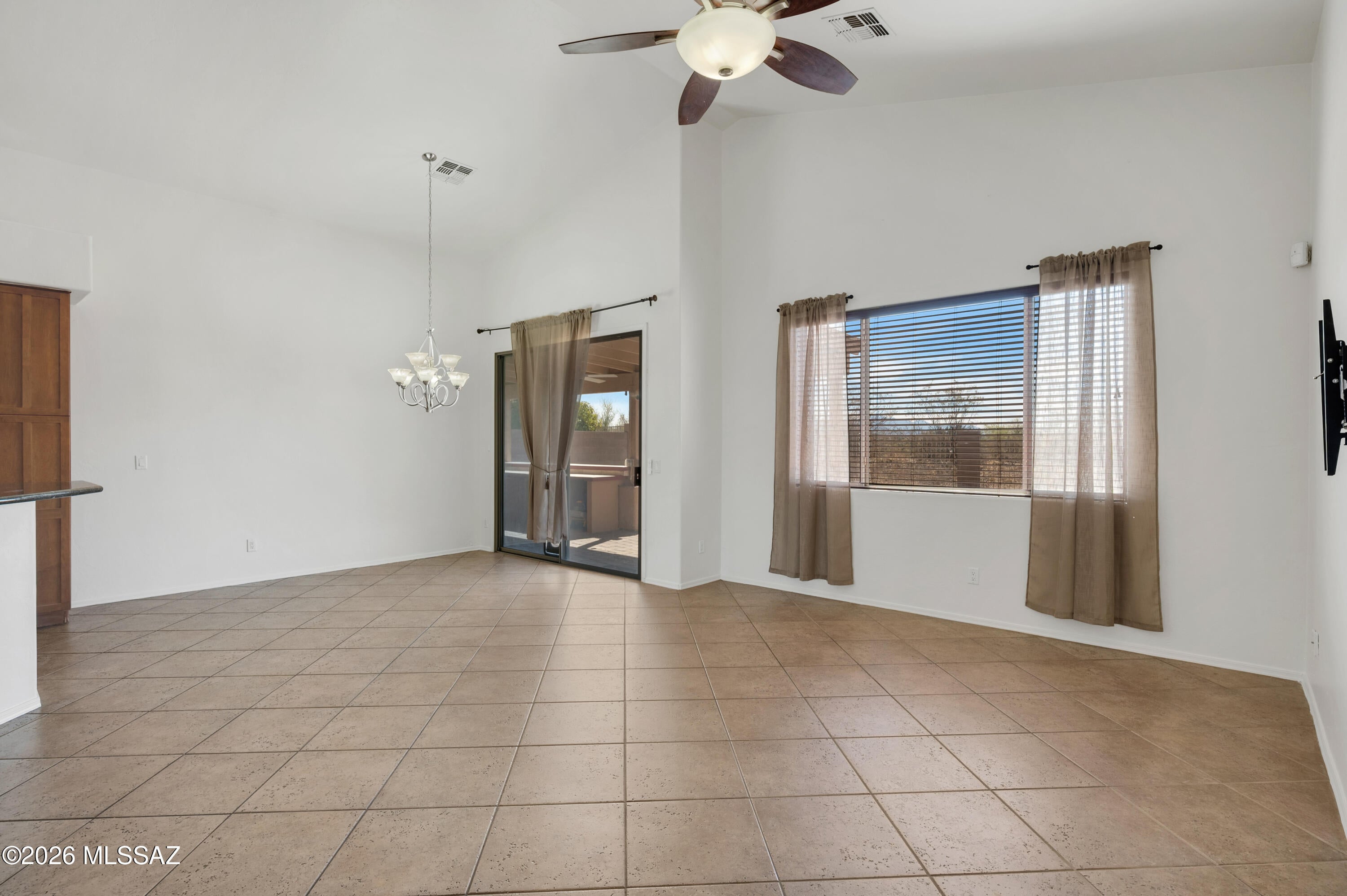 Rancho Del Lago (389-465) - Residential