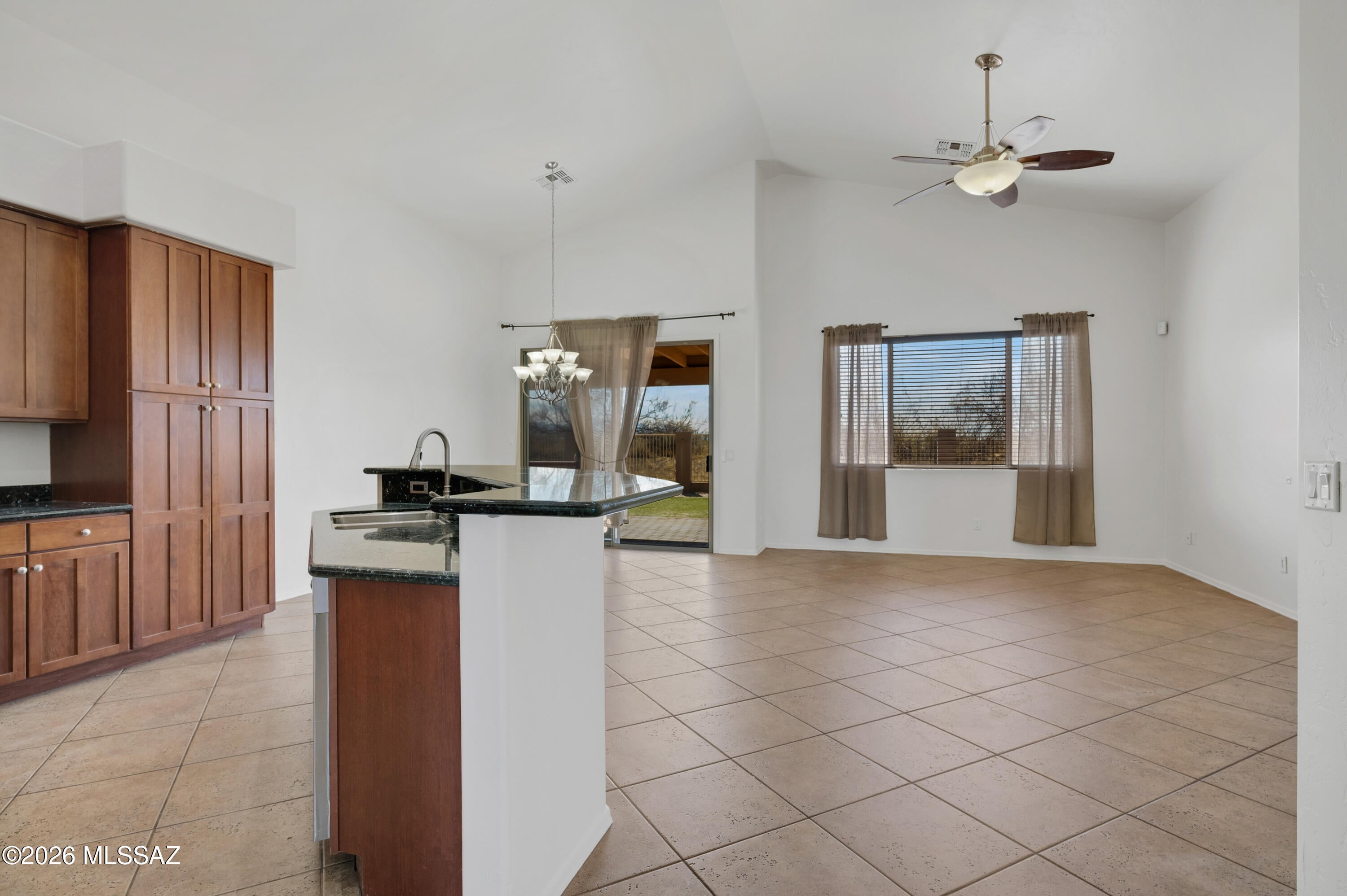 Rancho Del Lago (389-465) - Residential
