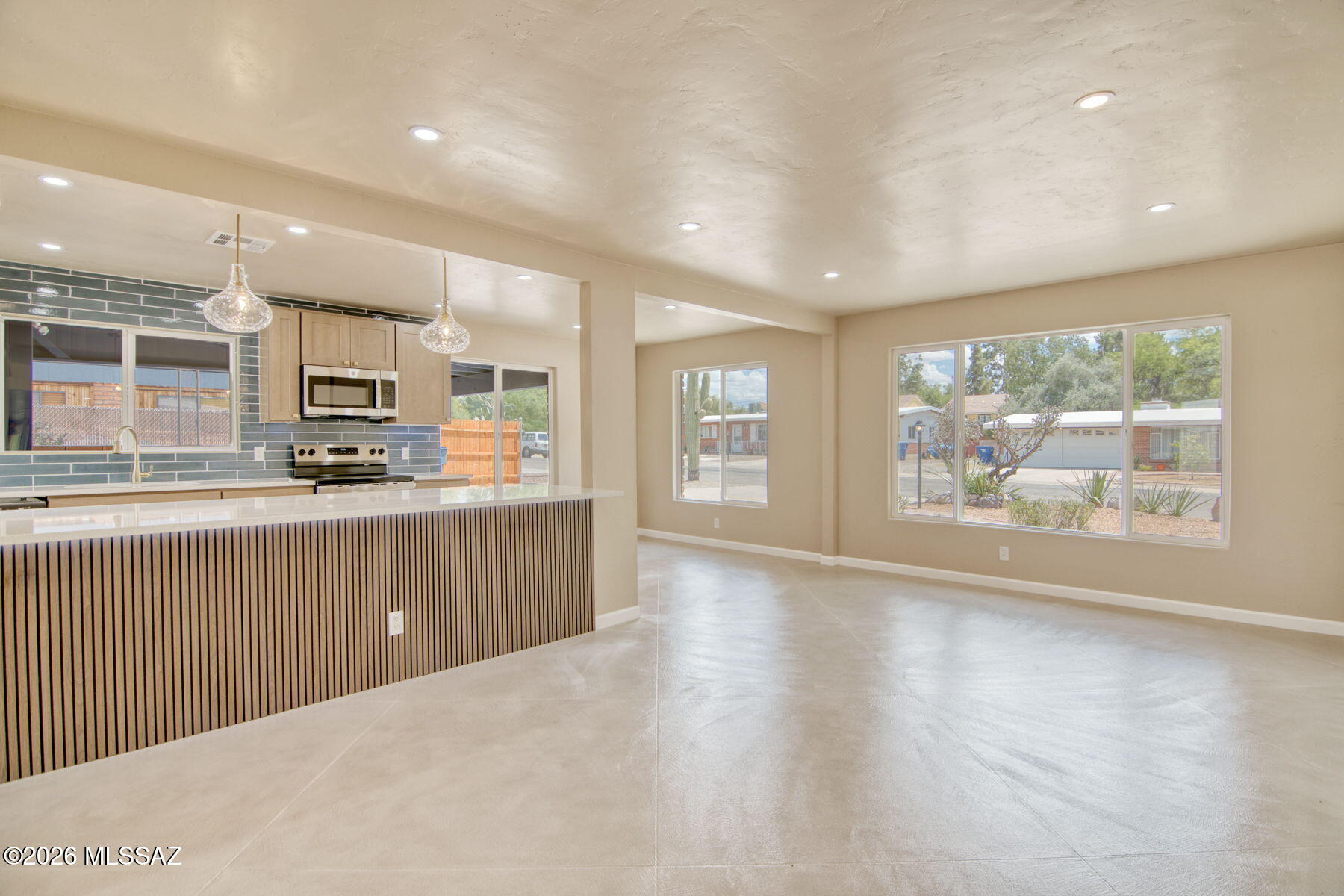 Casa Loma Estates - Residential
