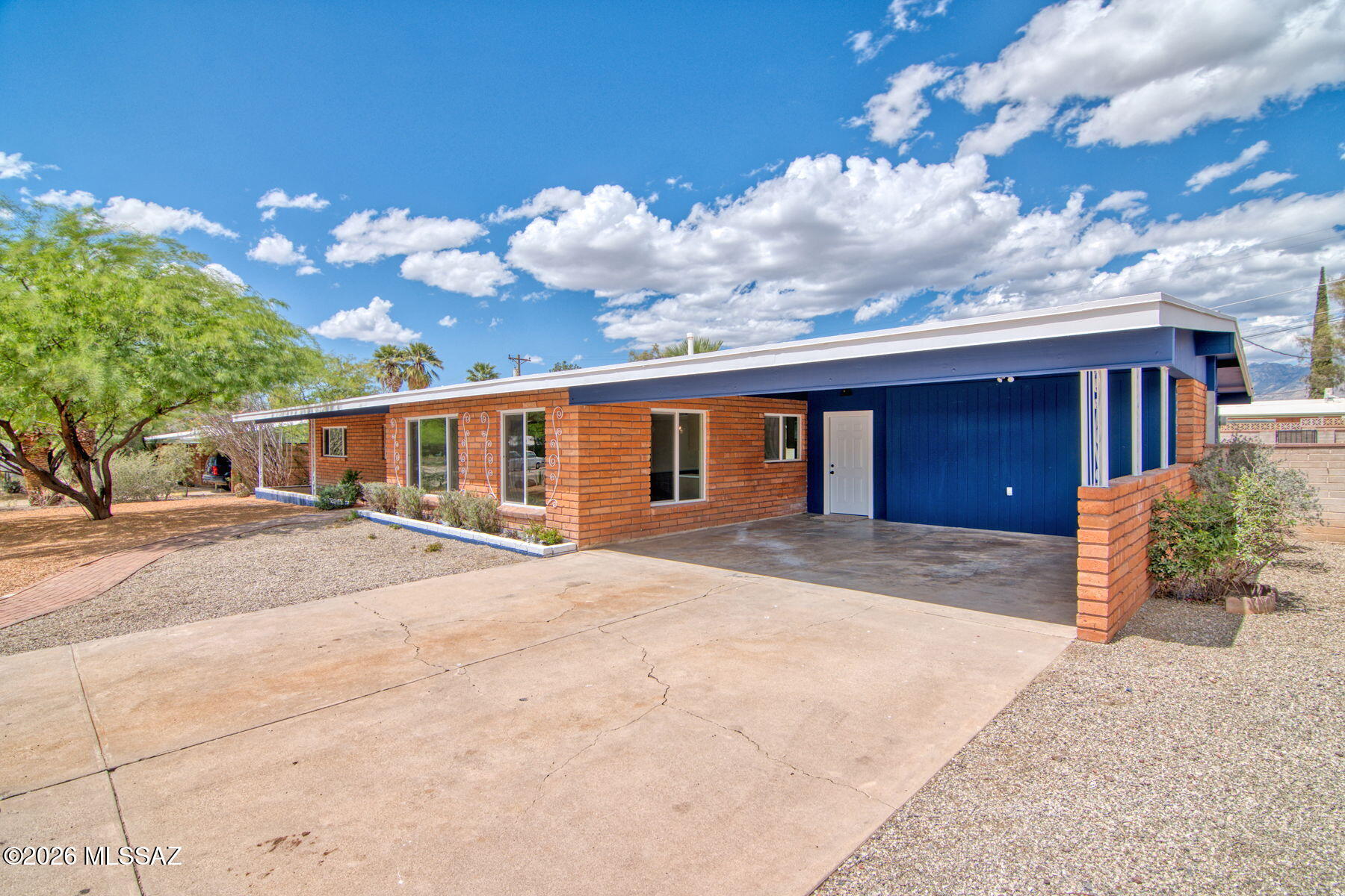 Casa Loma Estates - Residential