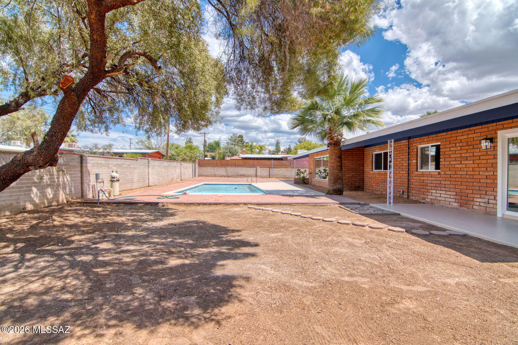 Casa Loma Estates - Residential