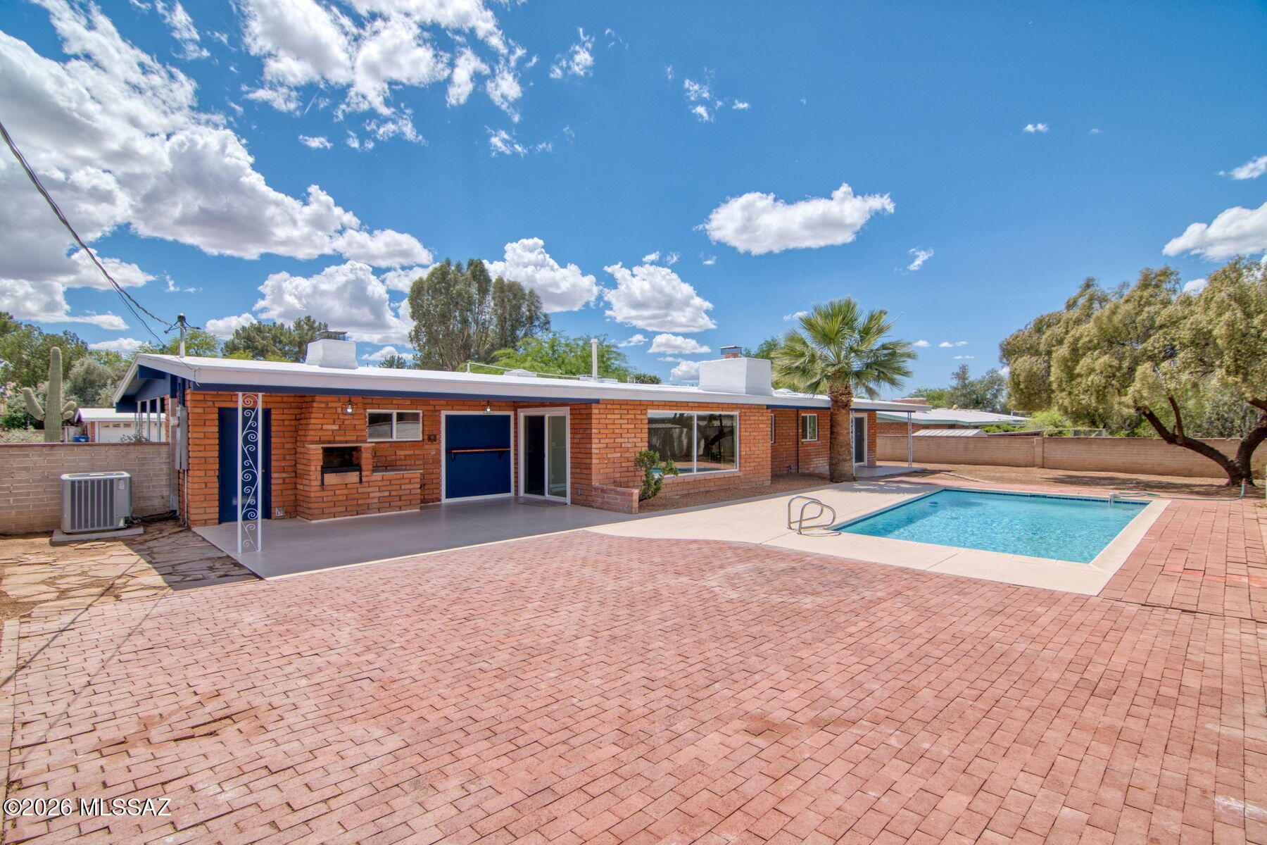 Casa Loma Estates - Residential